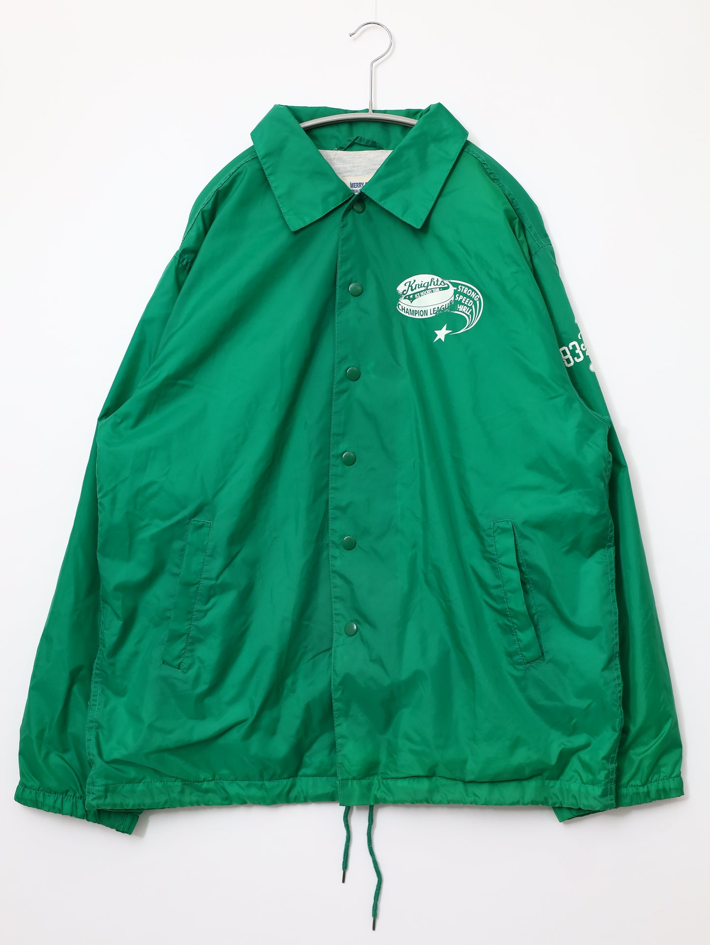 ナイロンジャケット