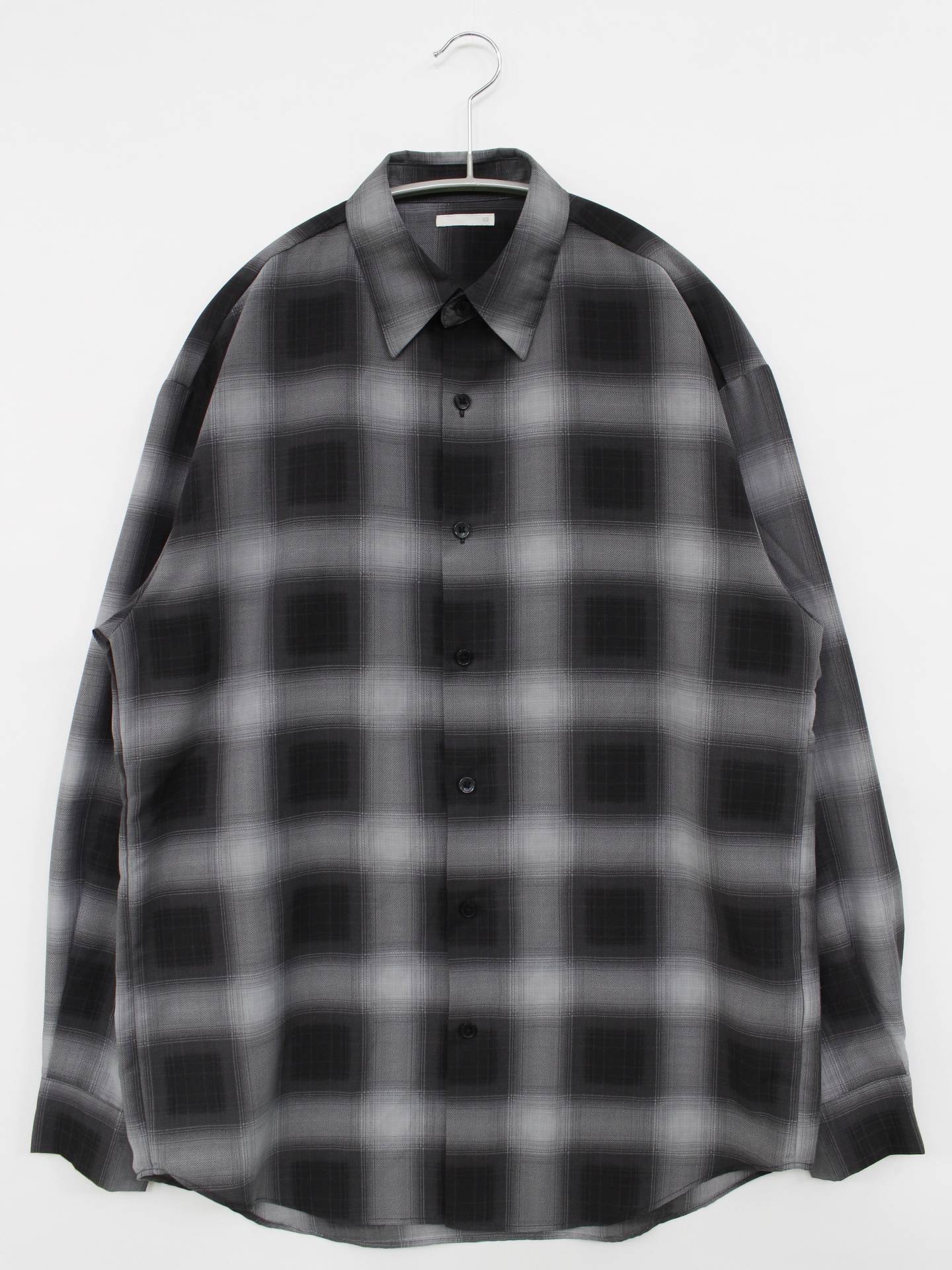 シャツ/ブラウス