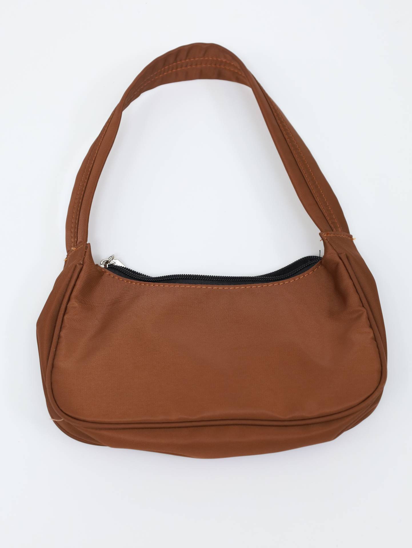 ショルダーバッグ