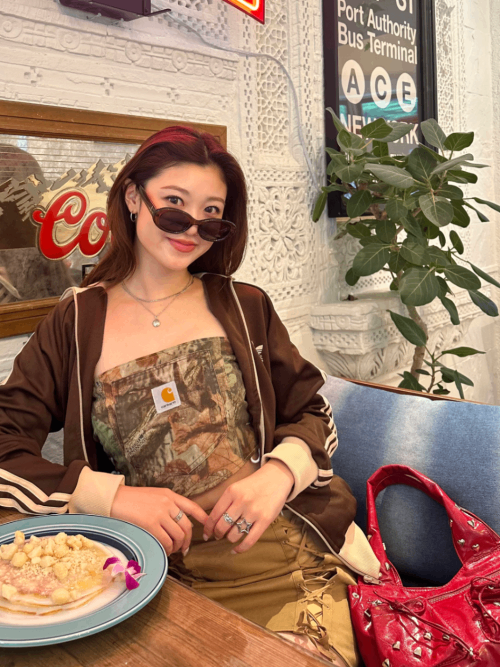 チューブトップ