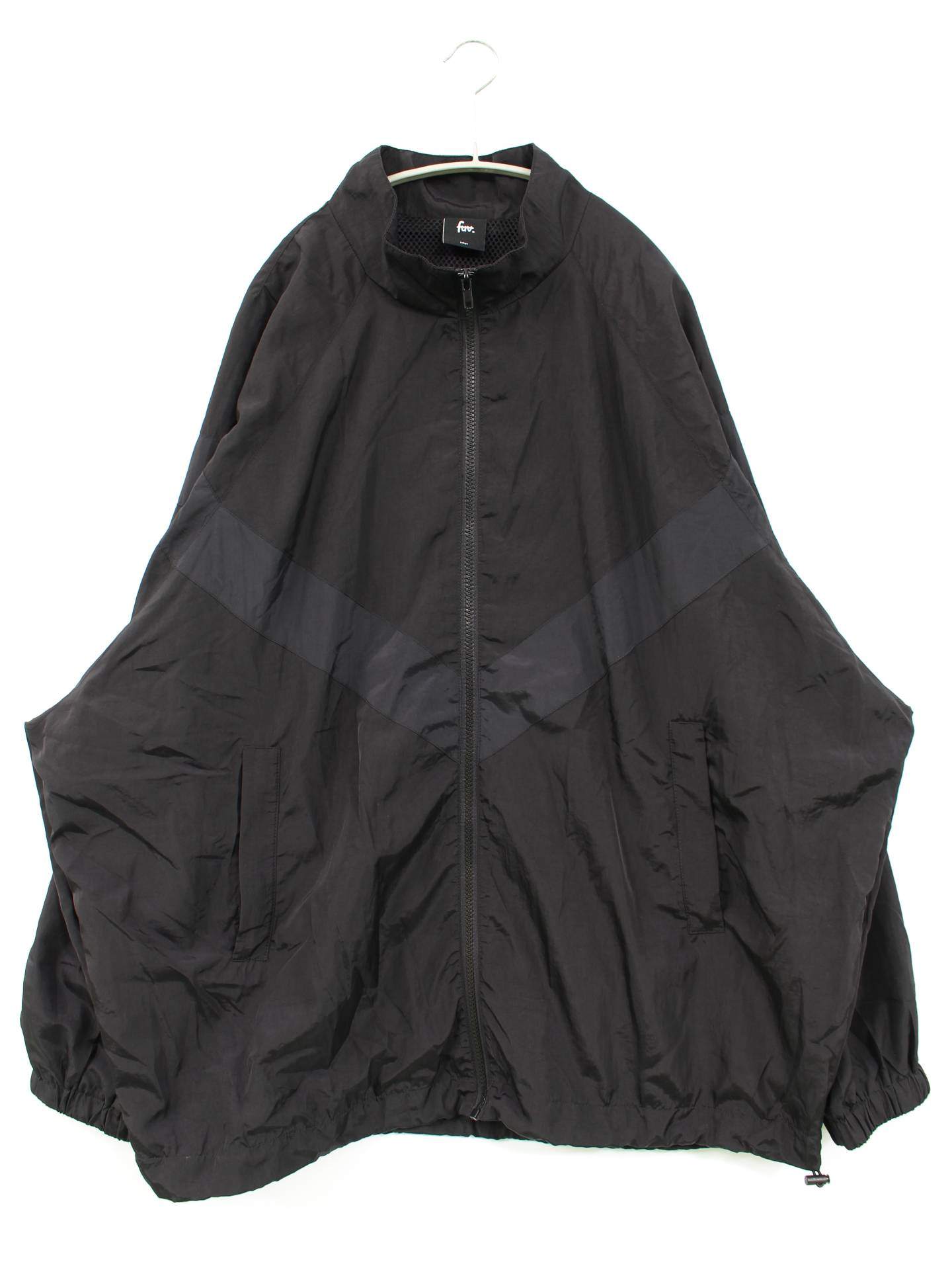 ナイロンジャケット