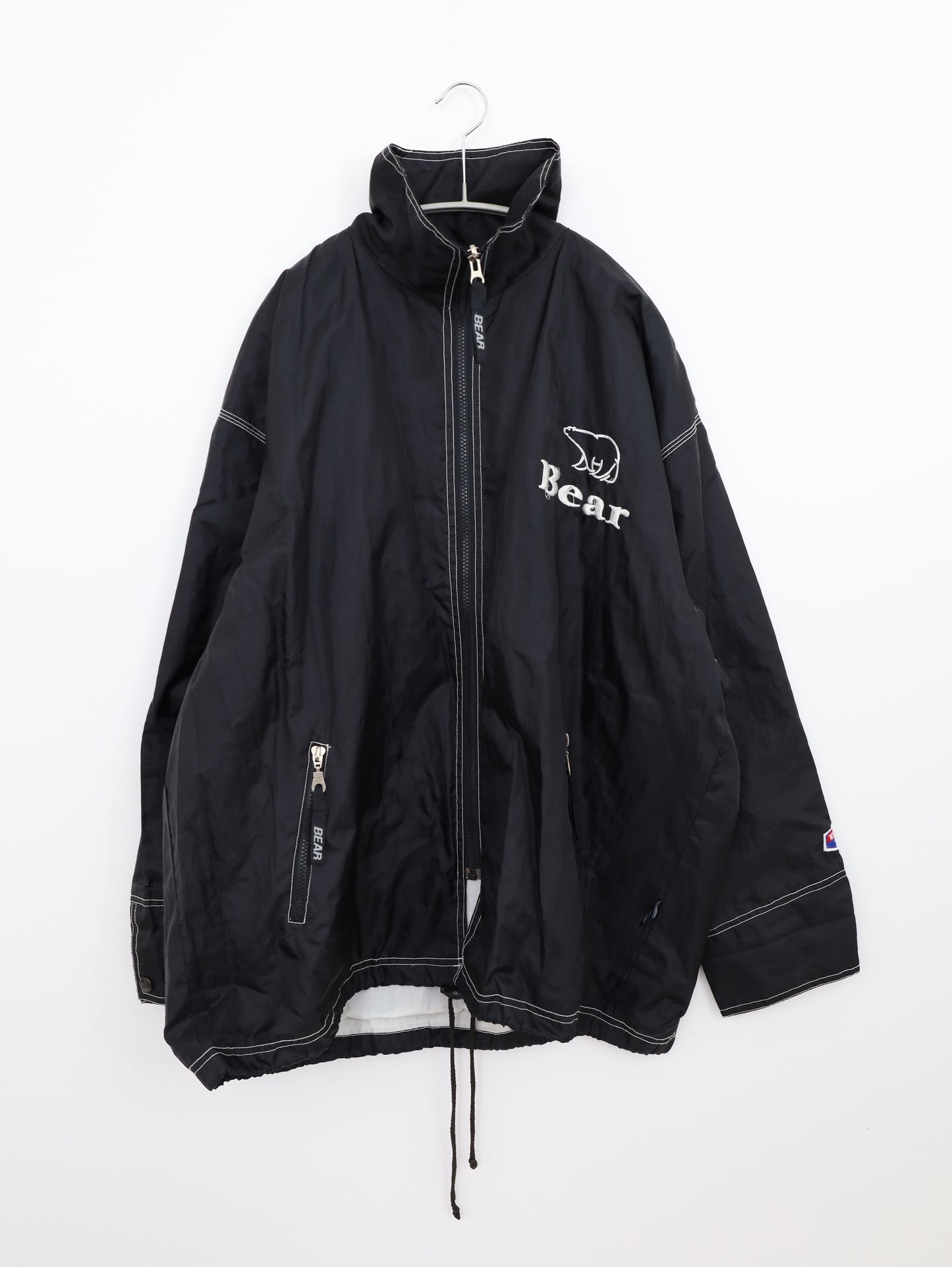 ナイロンジャケット