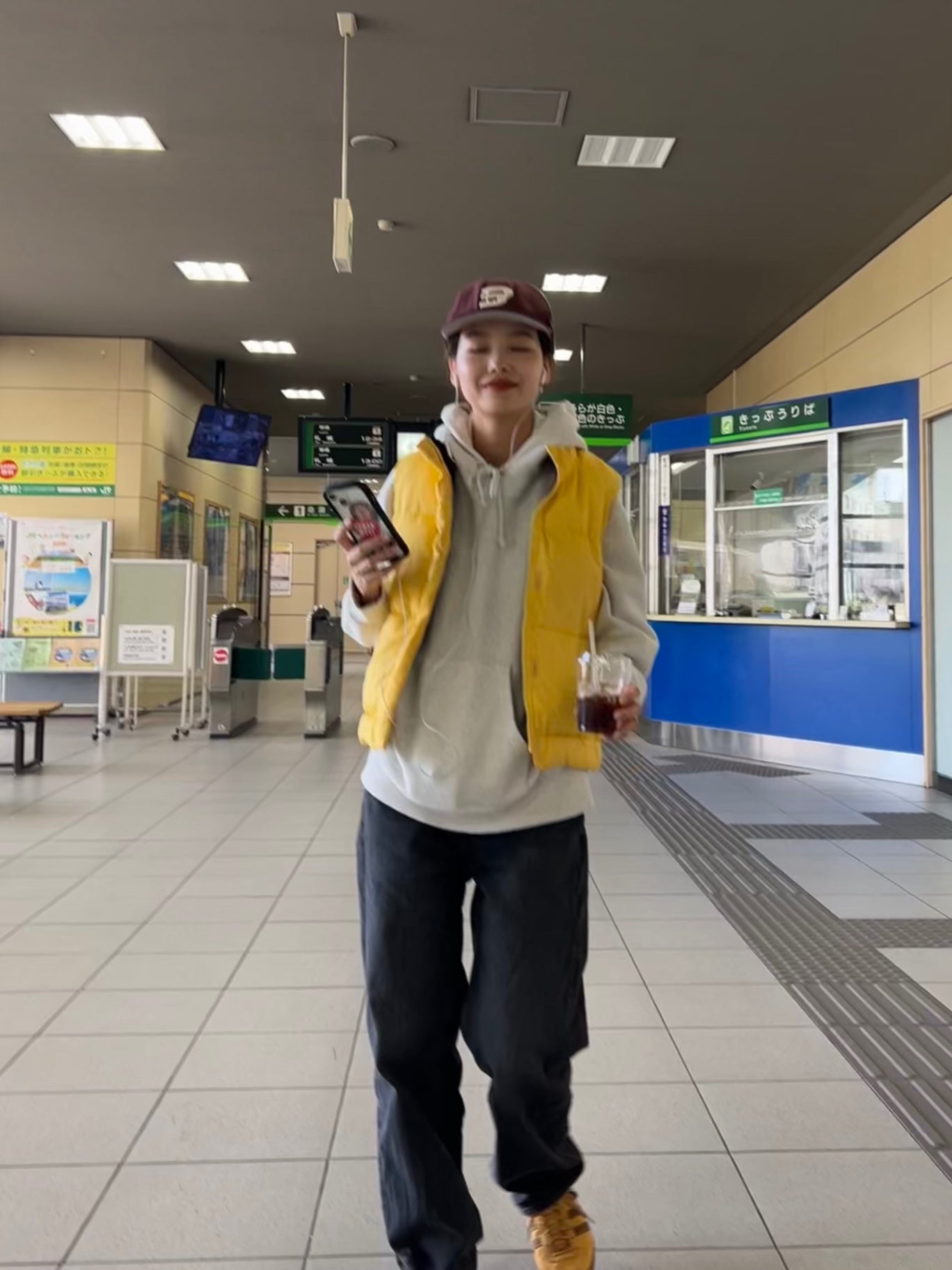 ダウンベスト