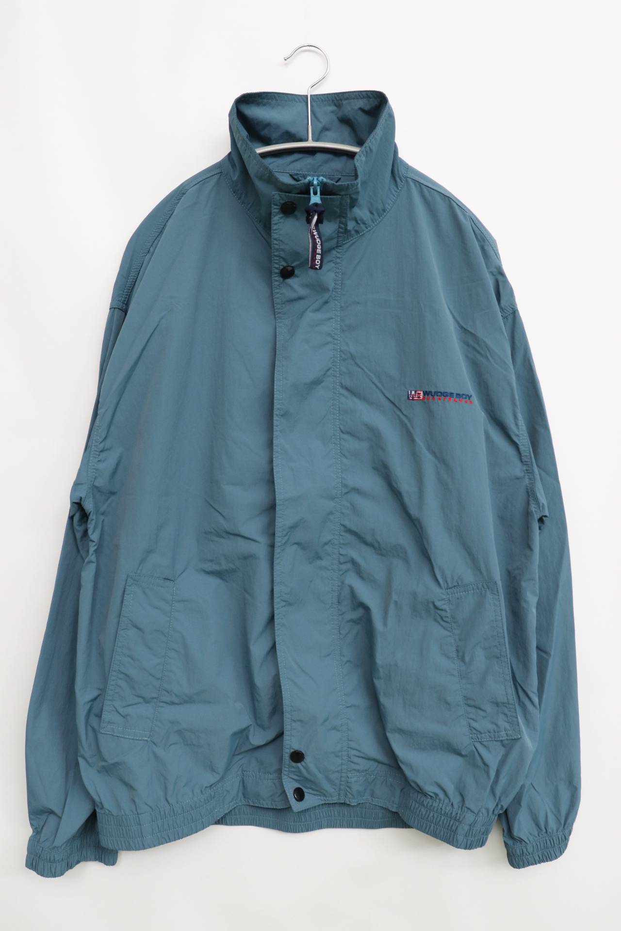 ナイロンジャケット