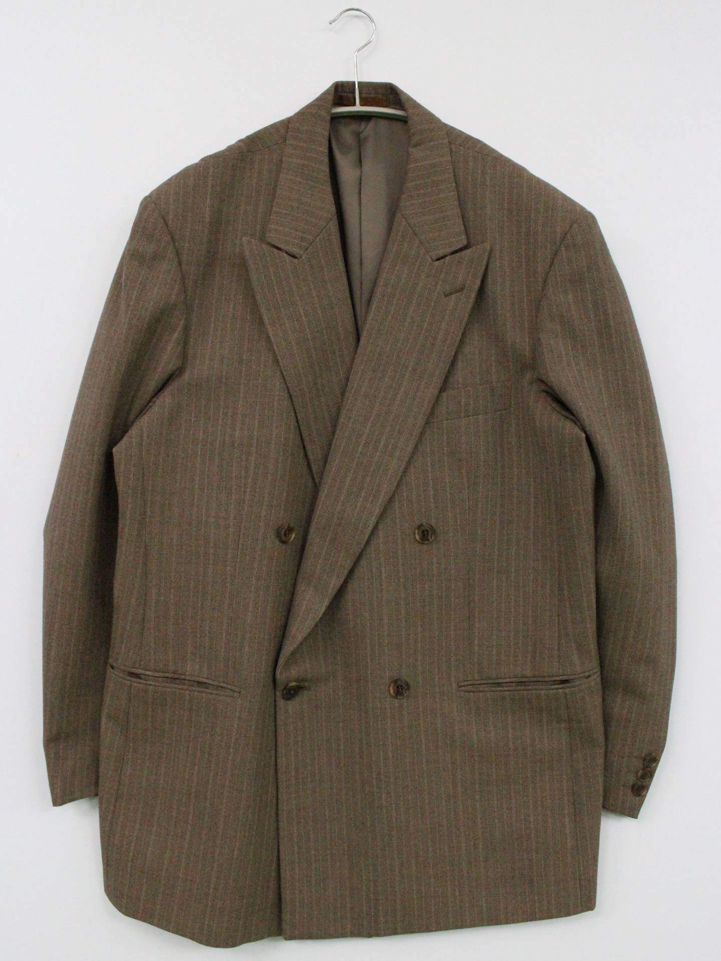 テーラードジャケット