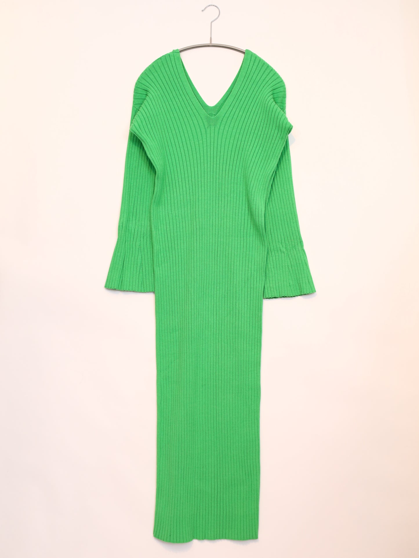 ニットワンピース