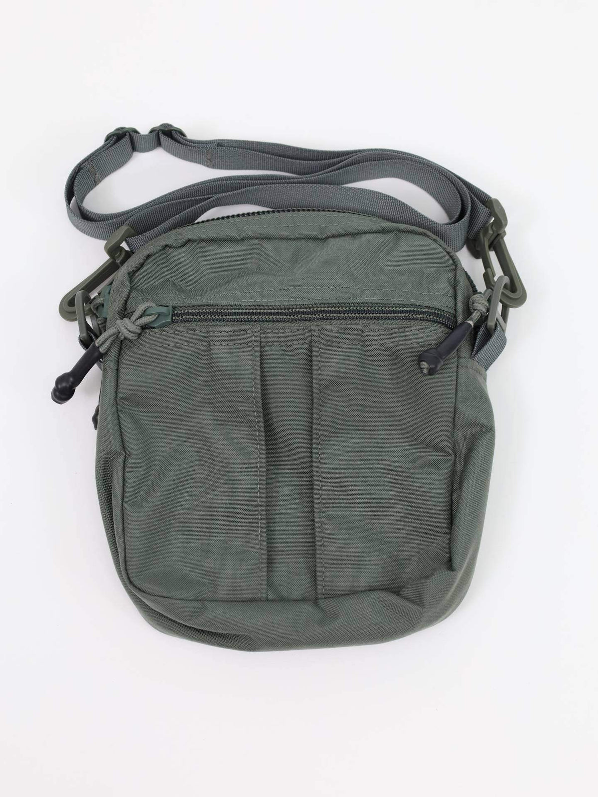 ショルダーバッグ