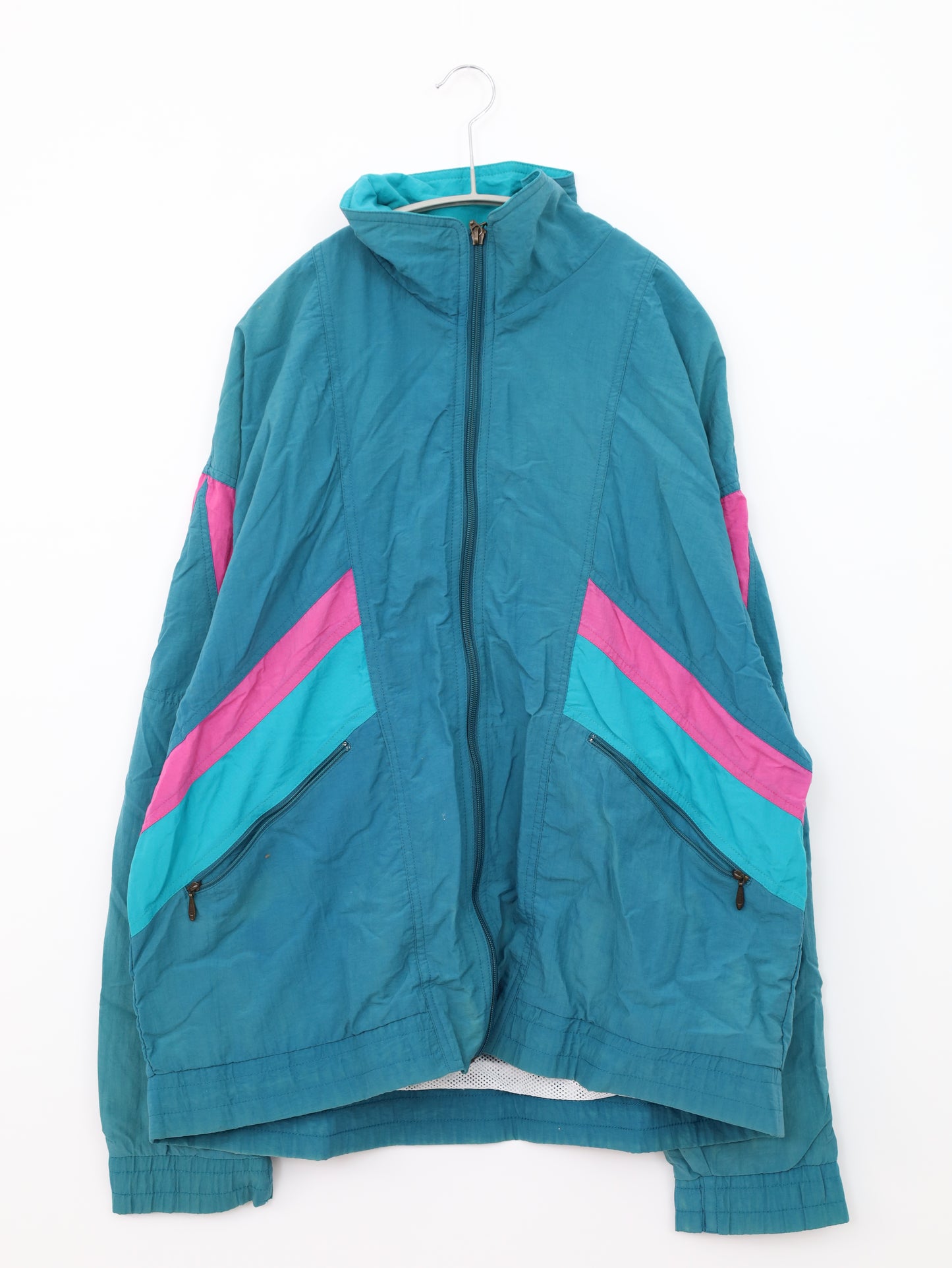 ナイロンジャケット