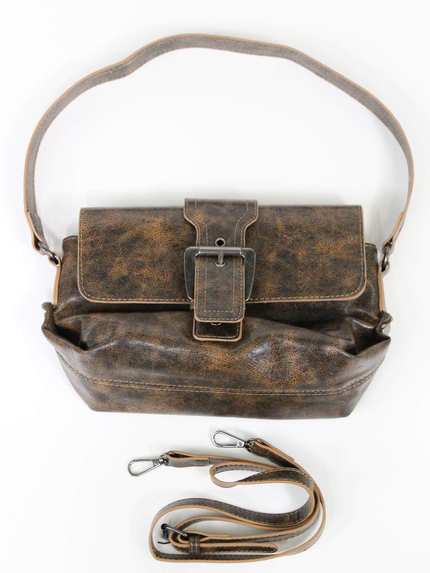 ショルダーバッグ