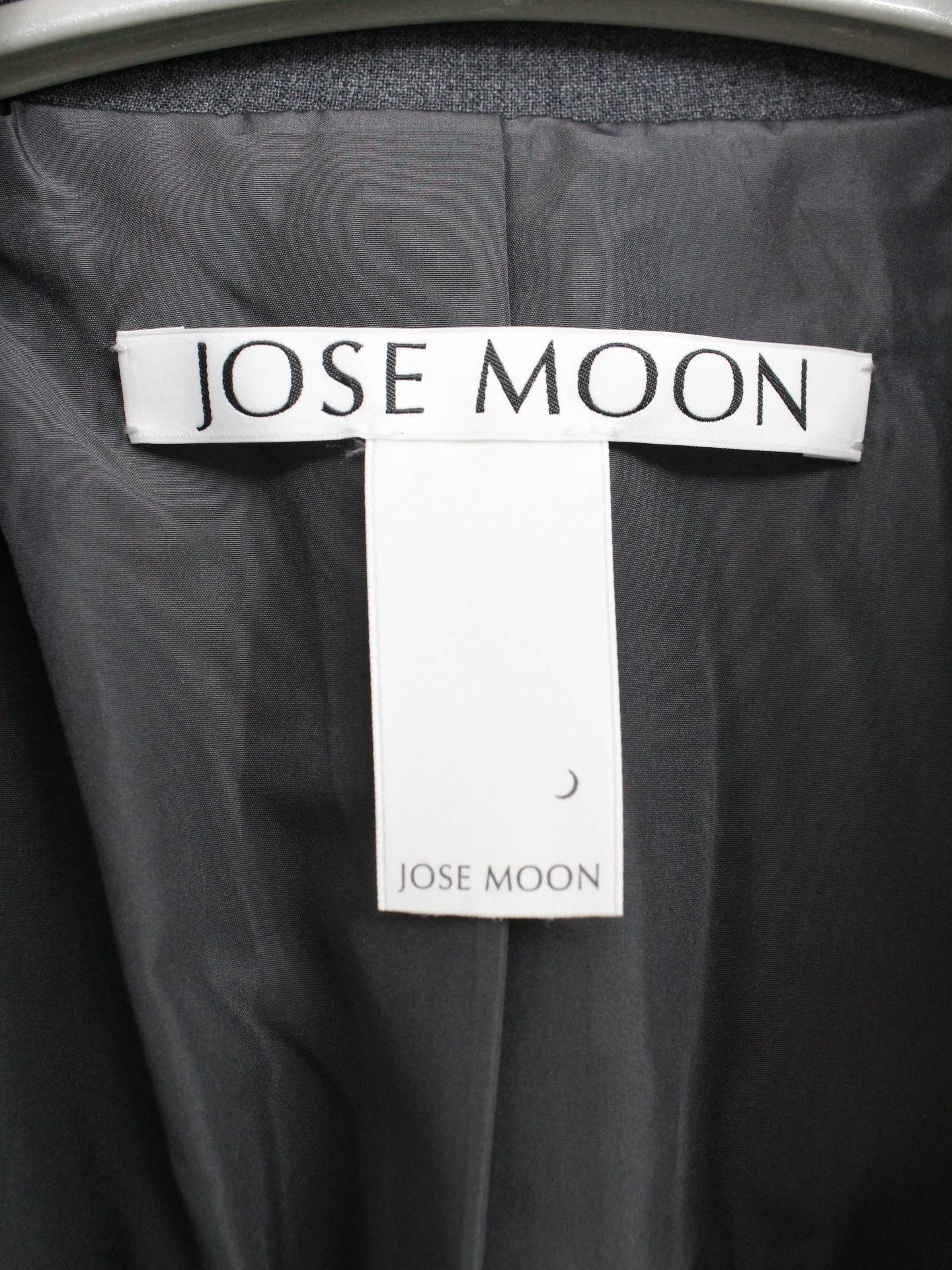 テーラードジャケット