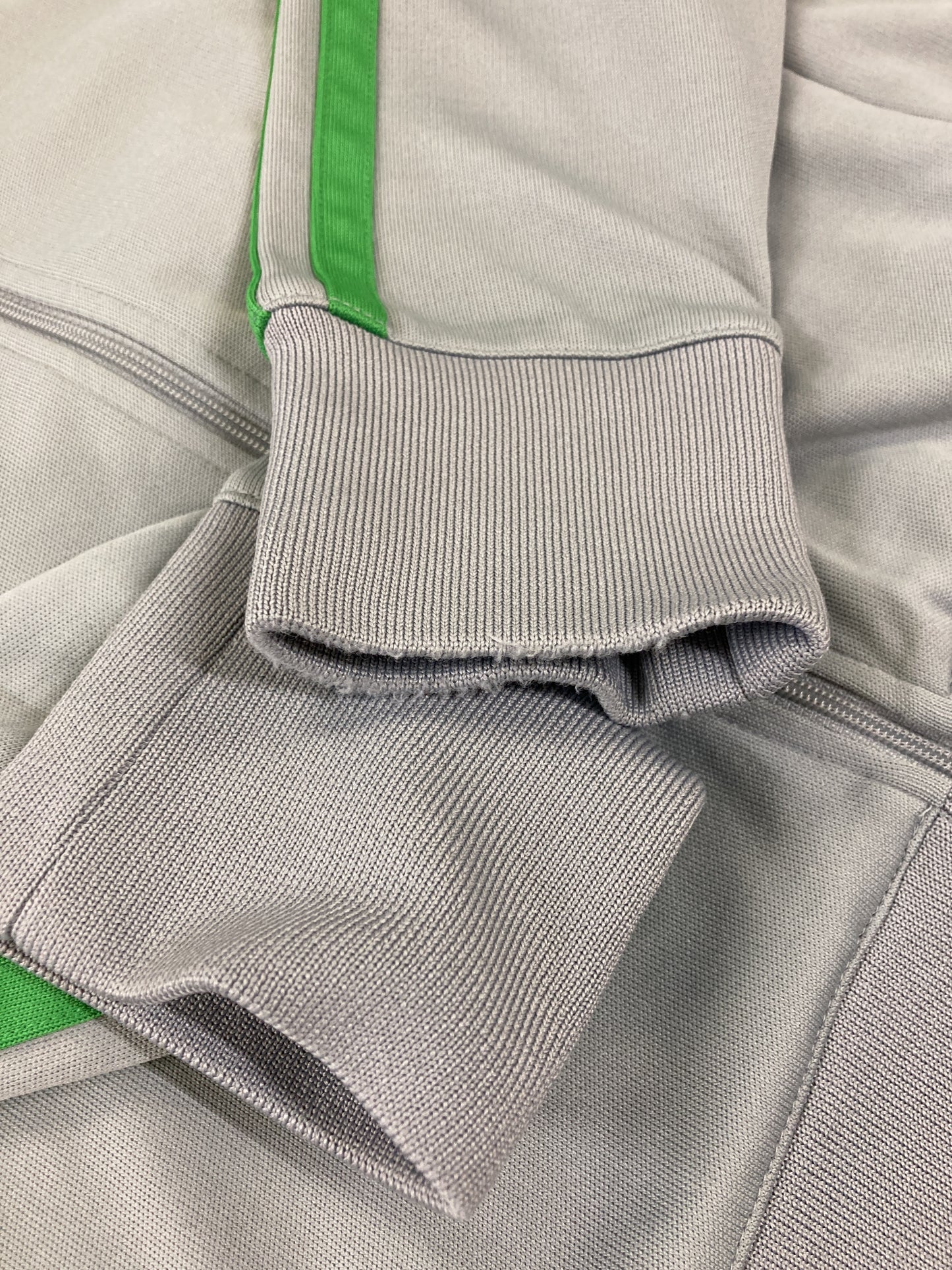 ジャージ/トラックジャケット