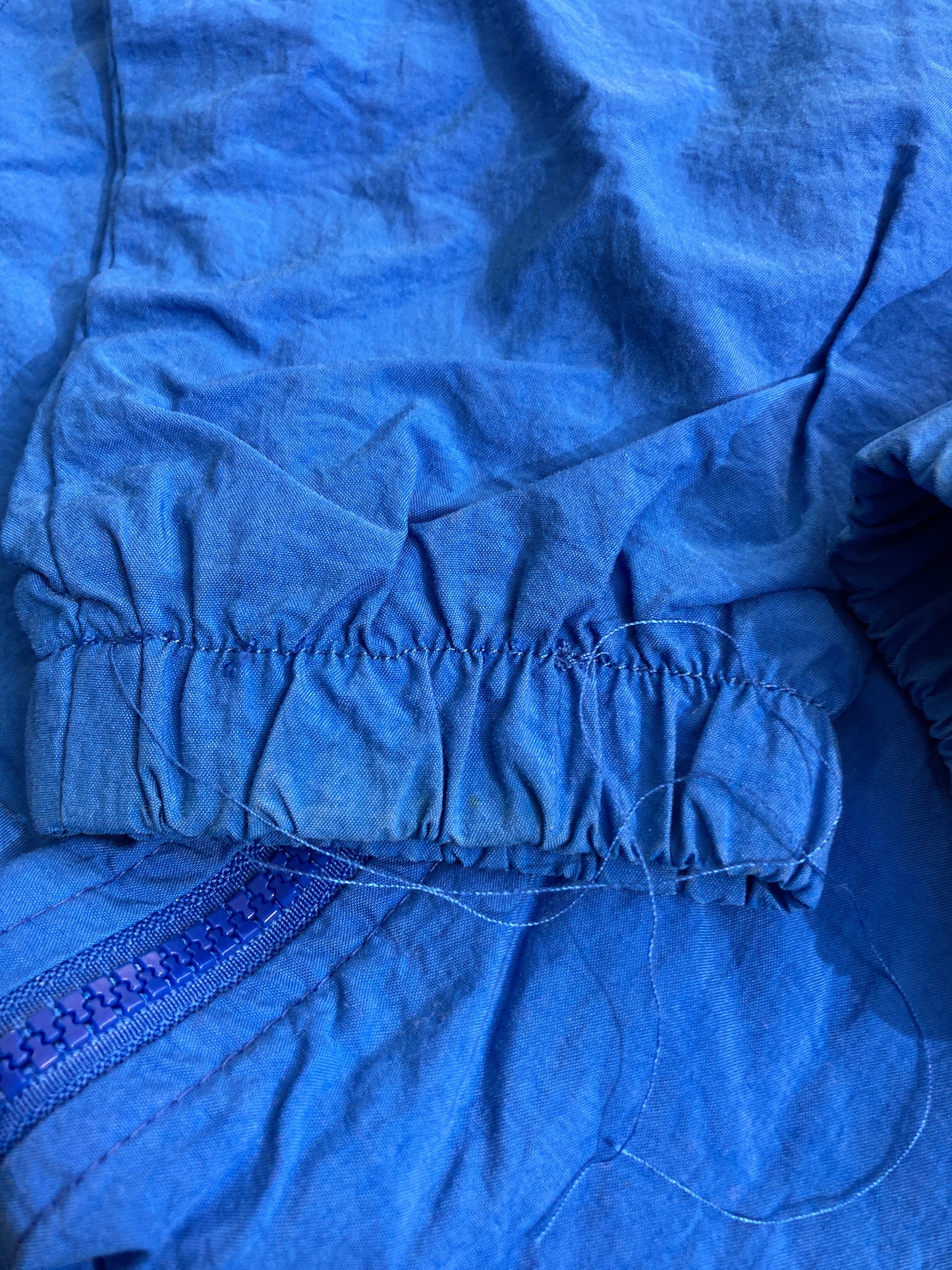 ナイロンジャケット