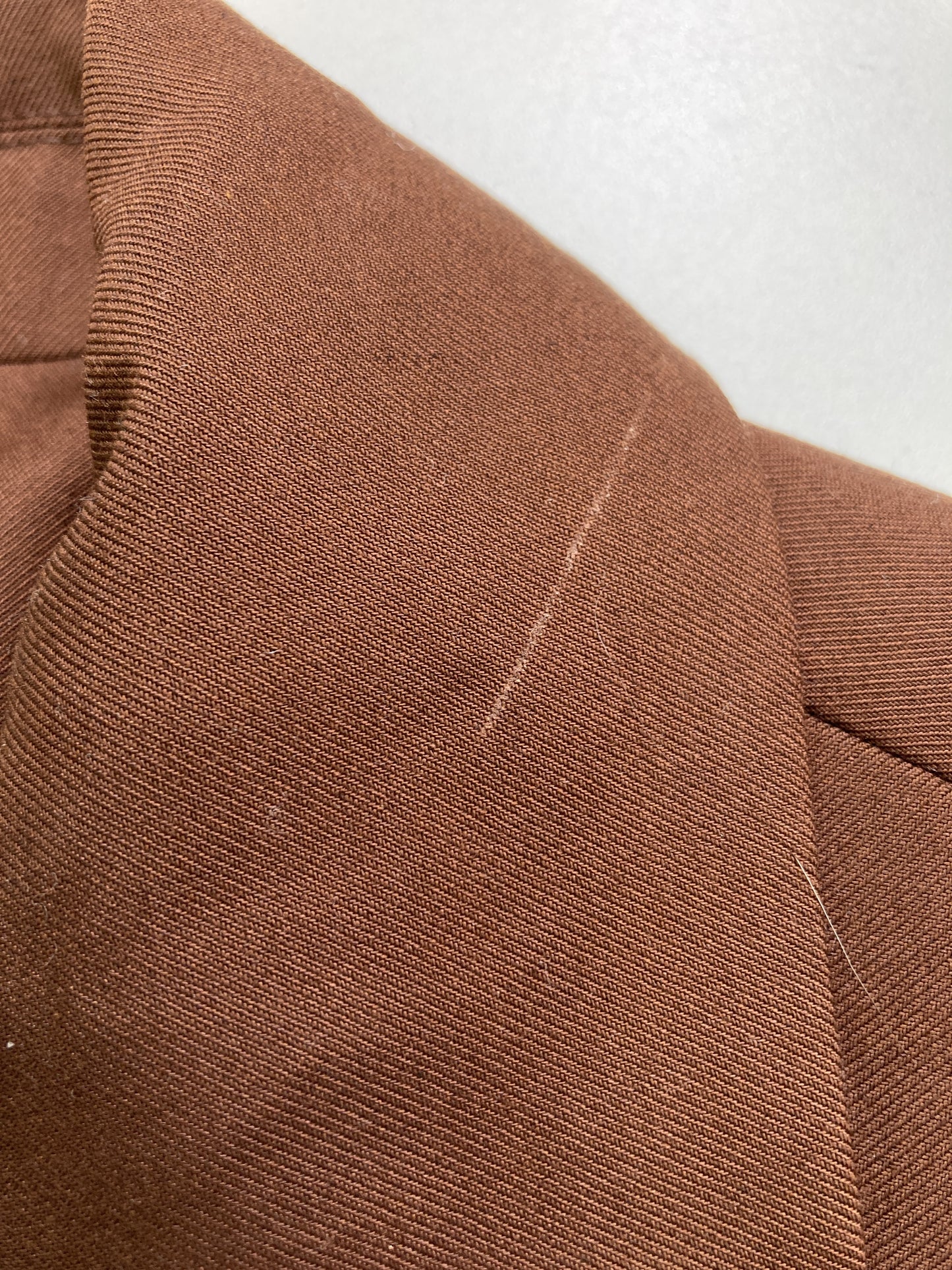 テーラードジャケット