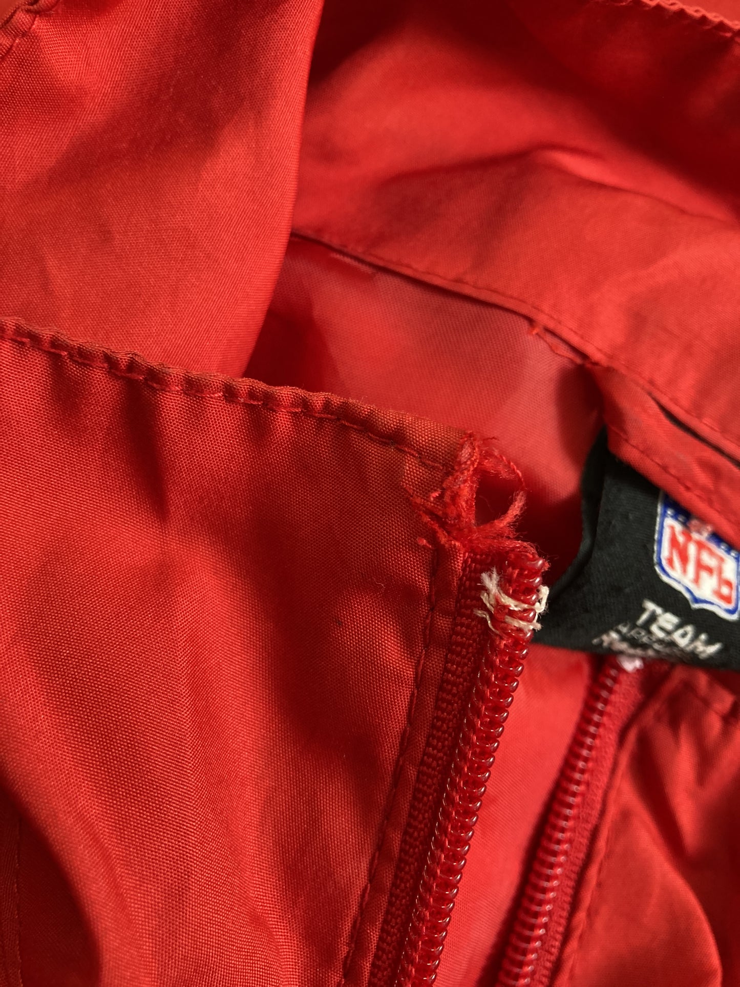 ナイロンジャケット