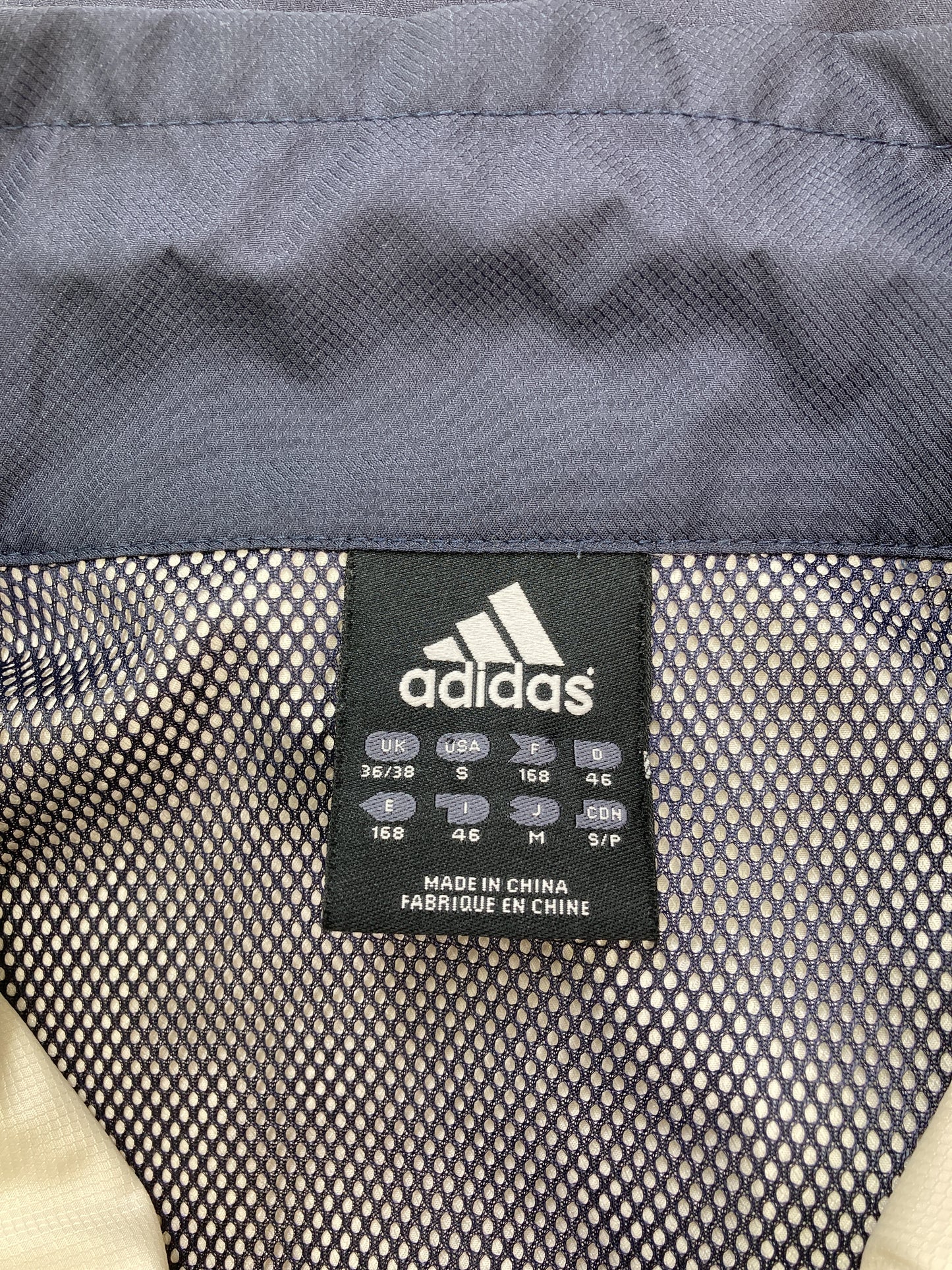 ナイロンジャケット