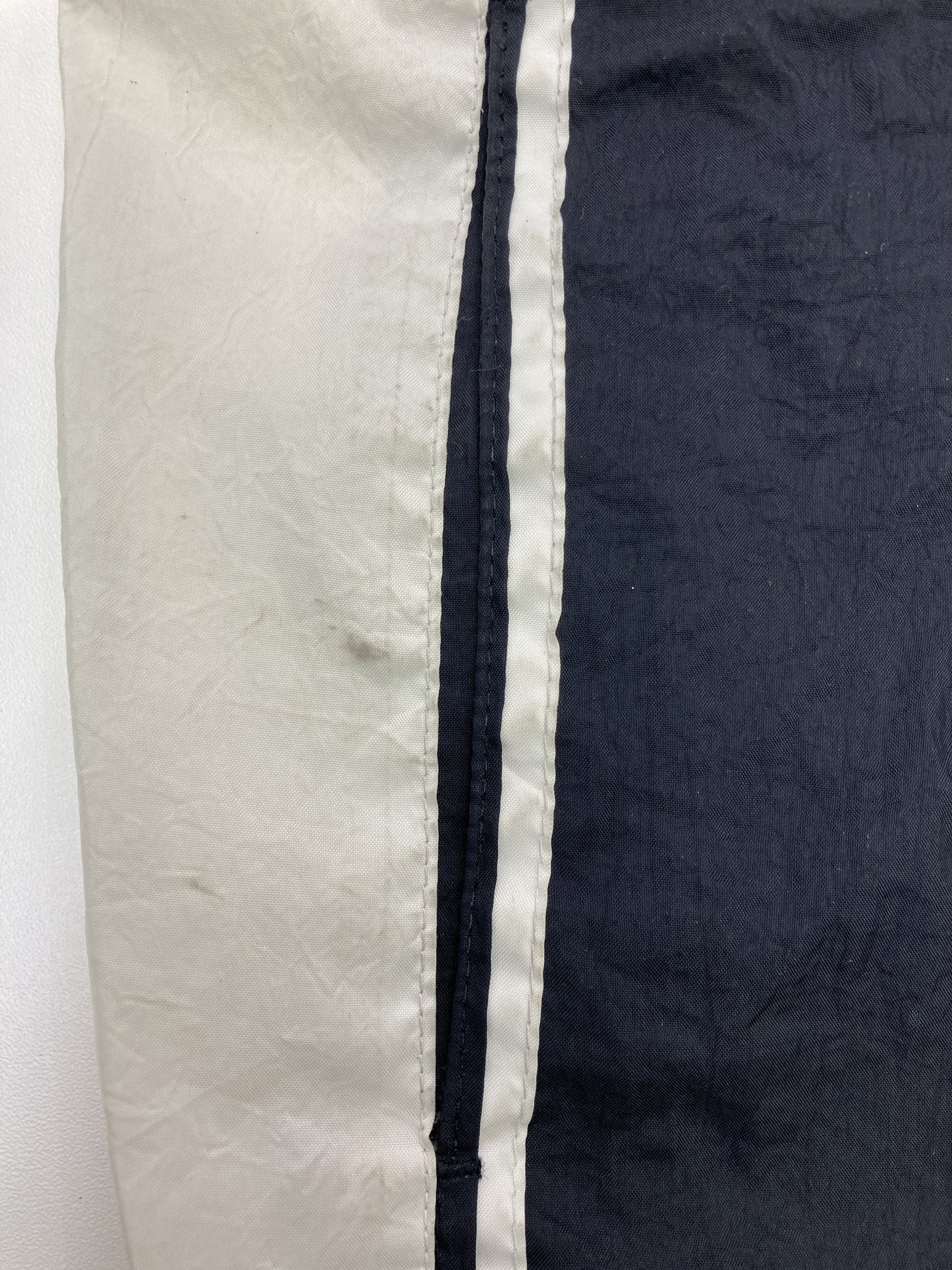 ナイロンジャケット