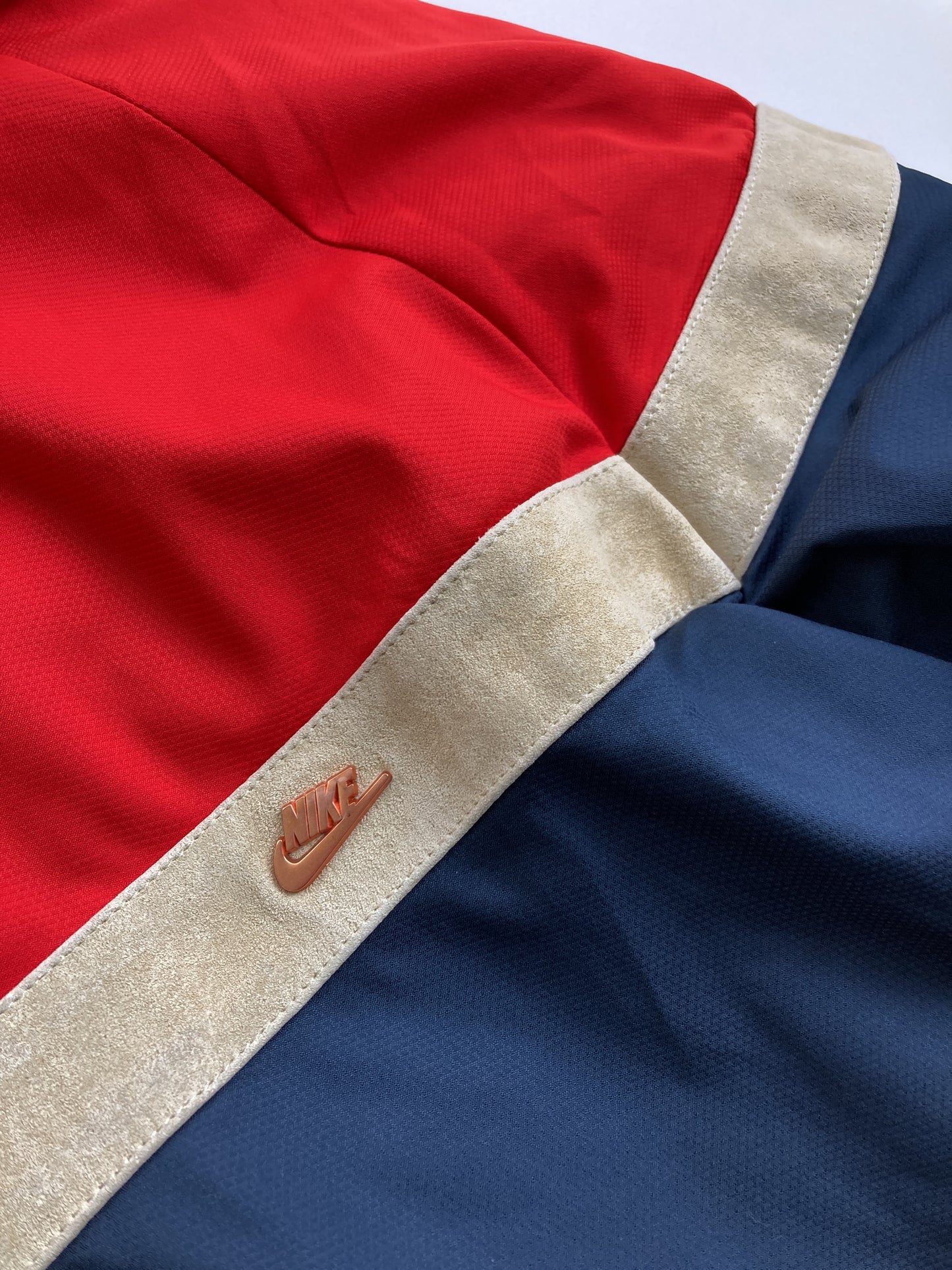 ナイロンジャケット