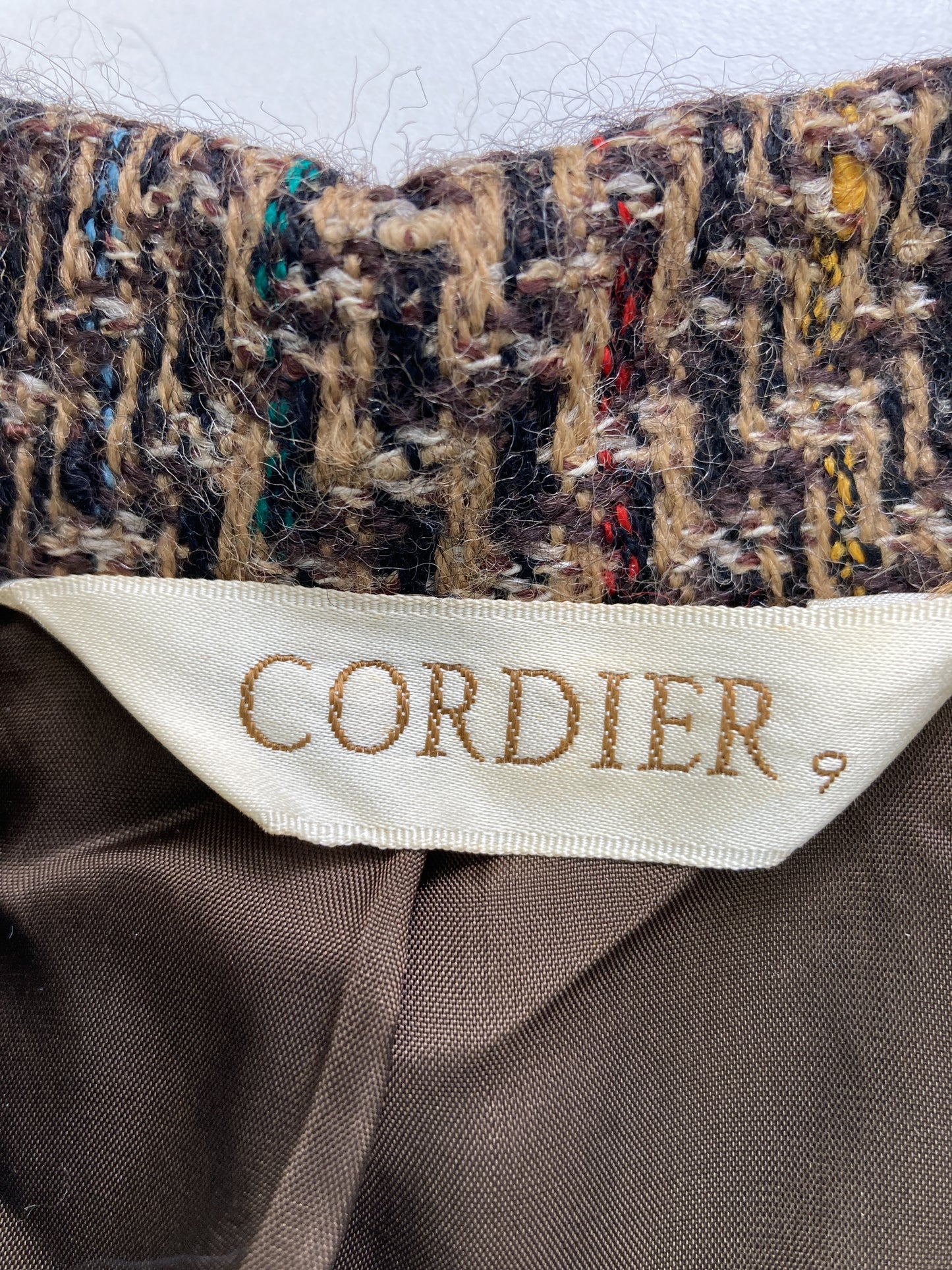 テーラードジャケット