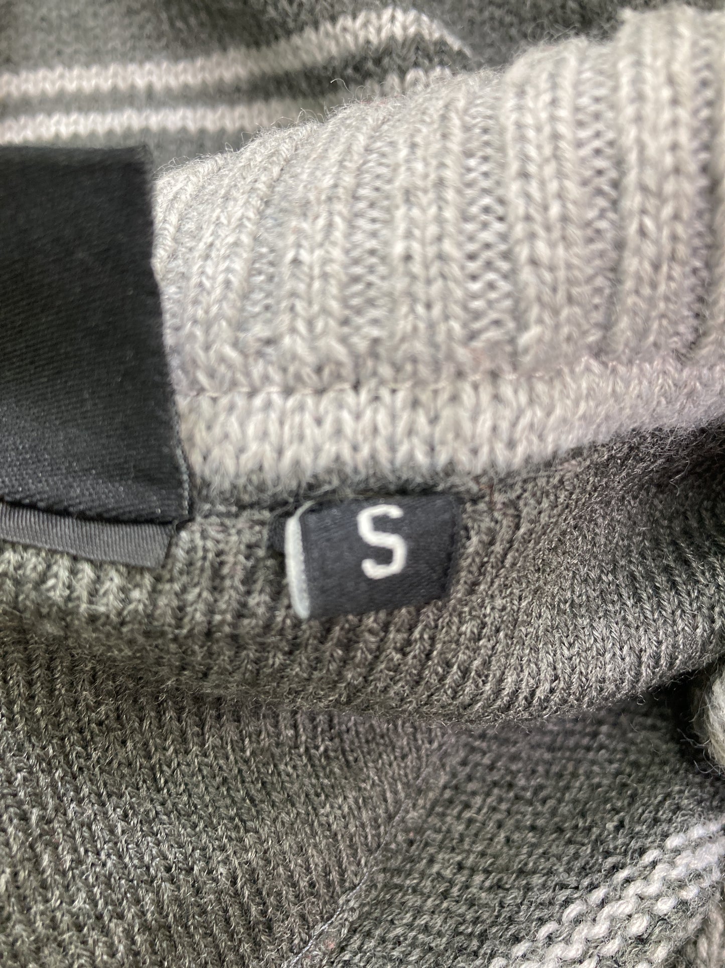 ニット/セーター