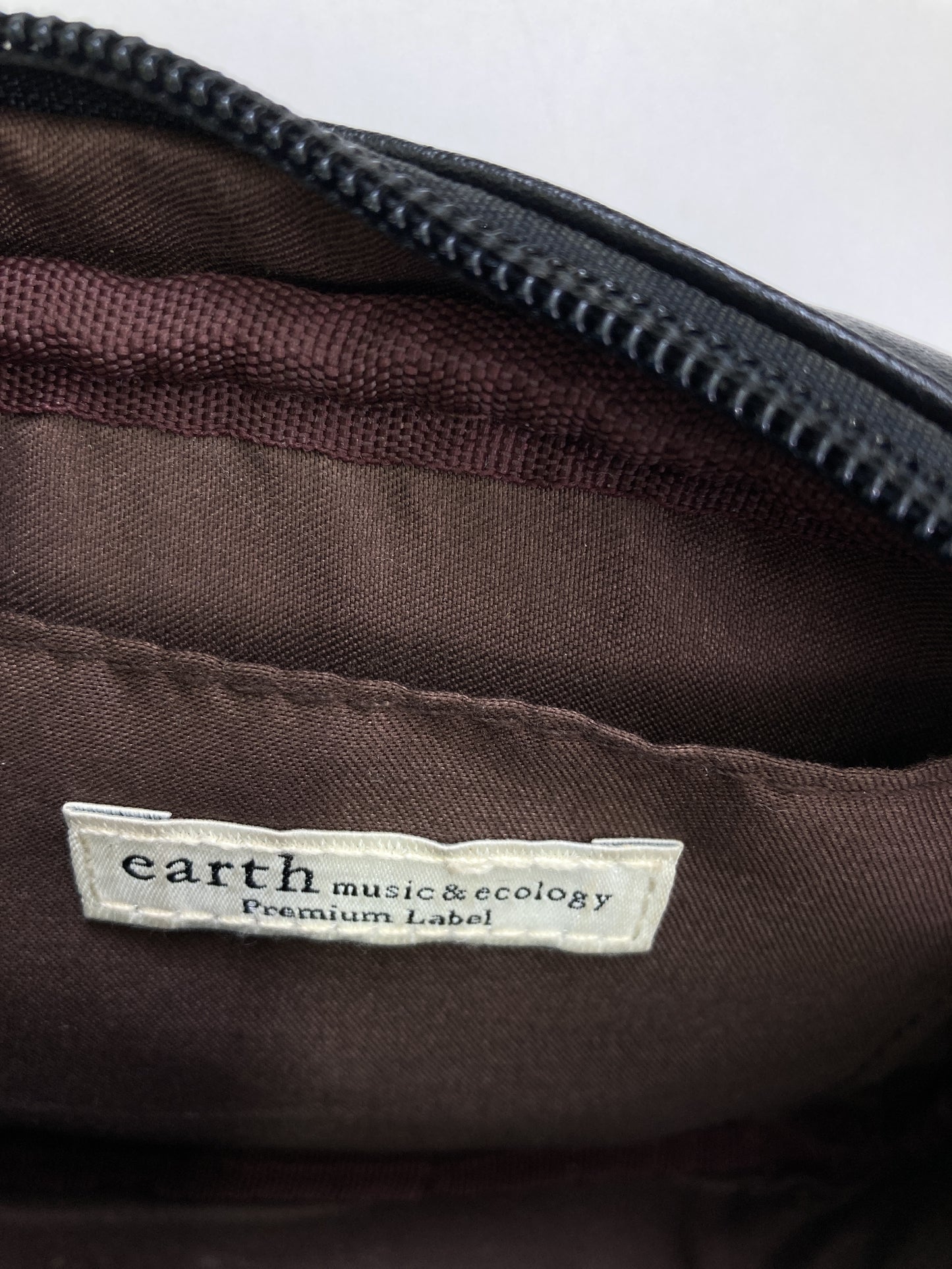 ショルダーバッグ