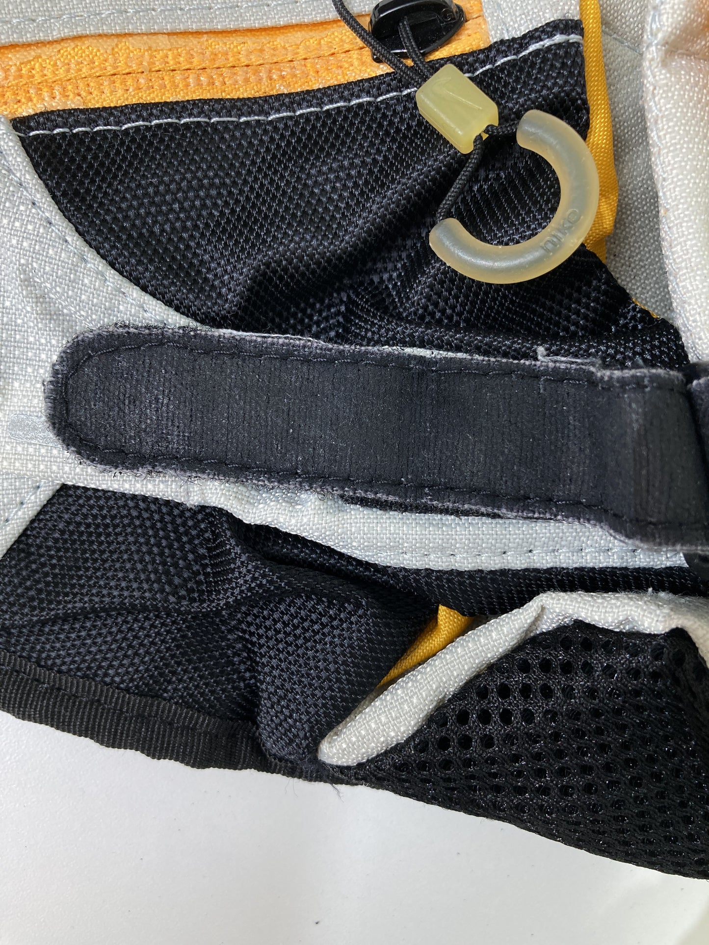 ボディバッグ/ウエストポーチ