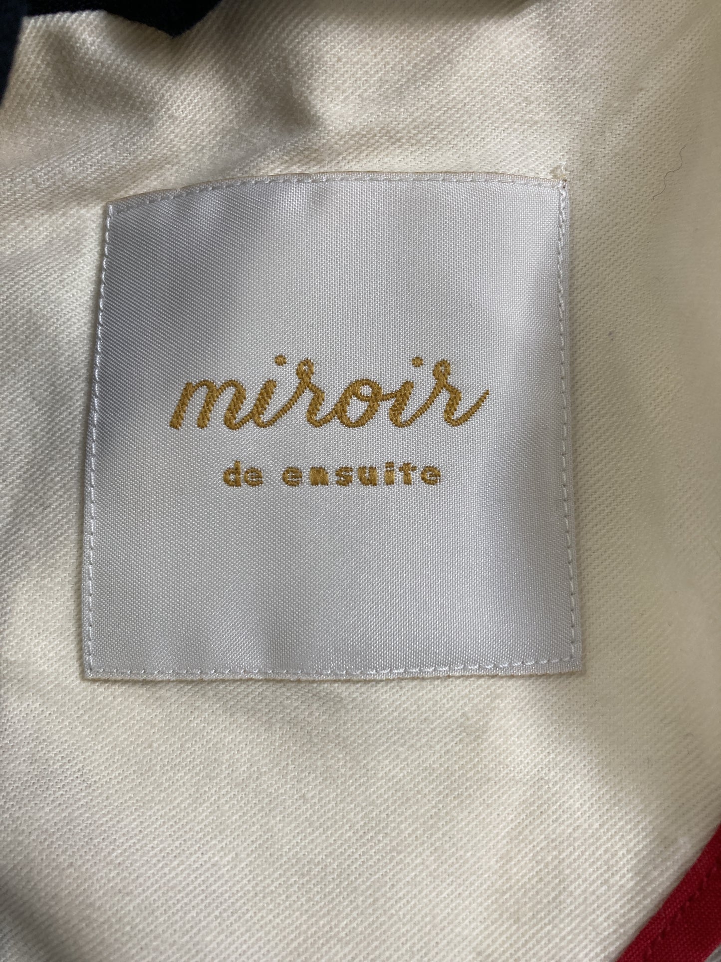 テーラードジャケット