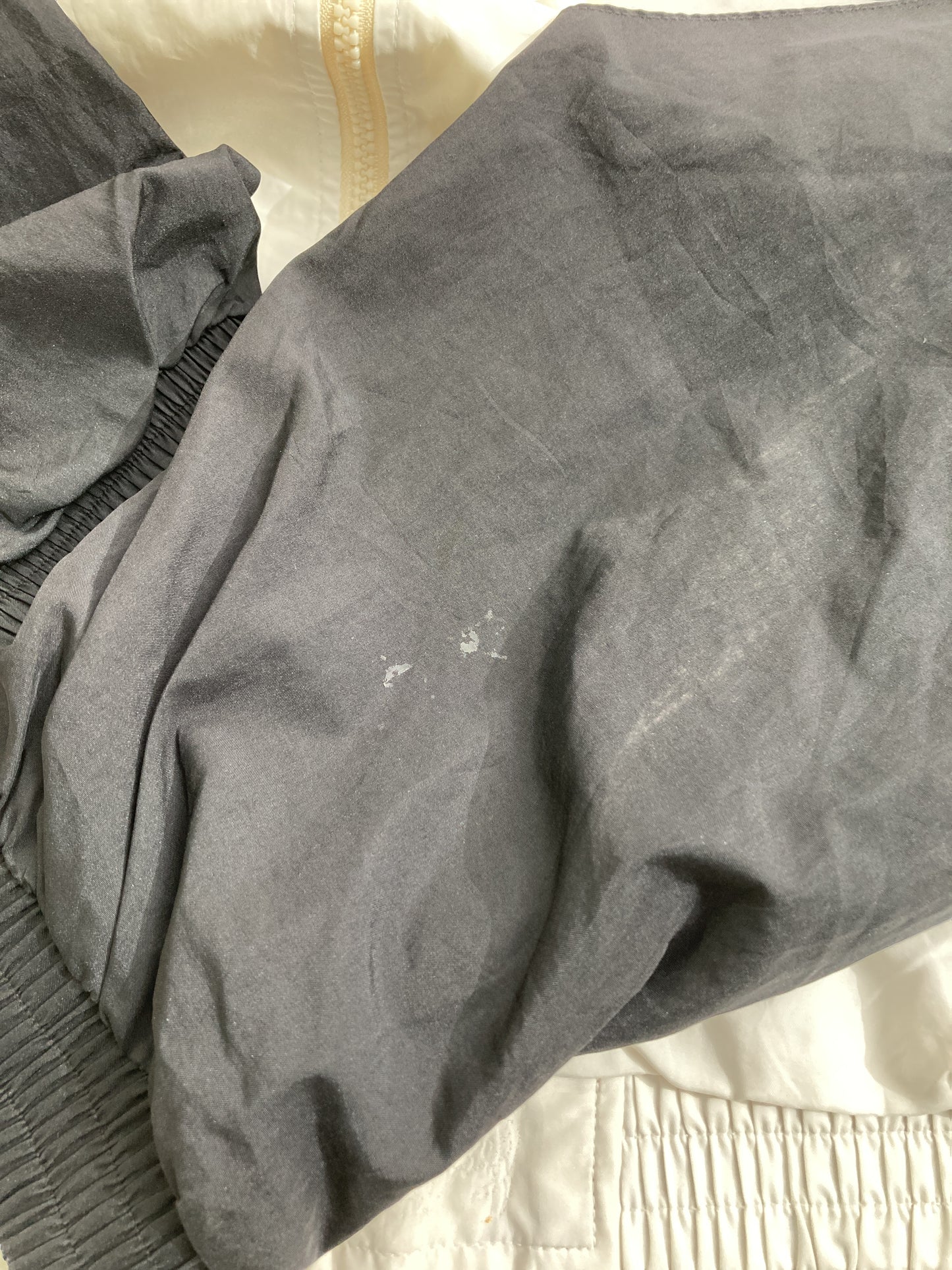 ナイロンジャケット