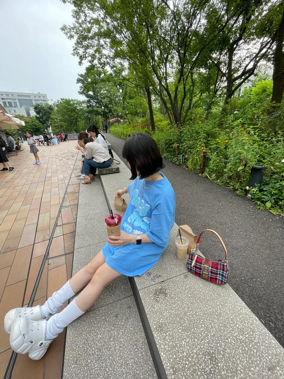 Tシャツ