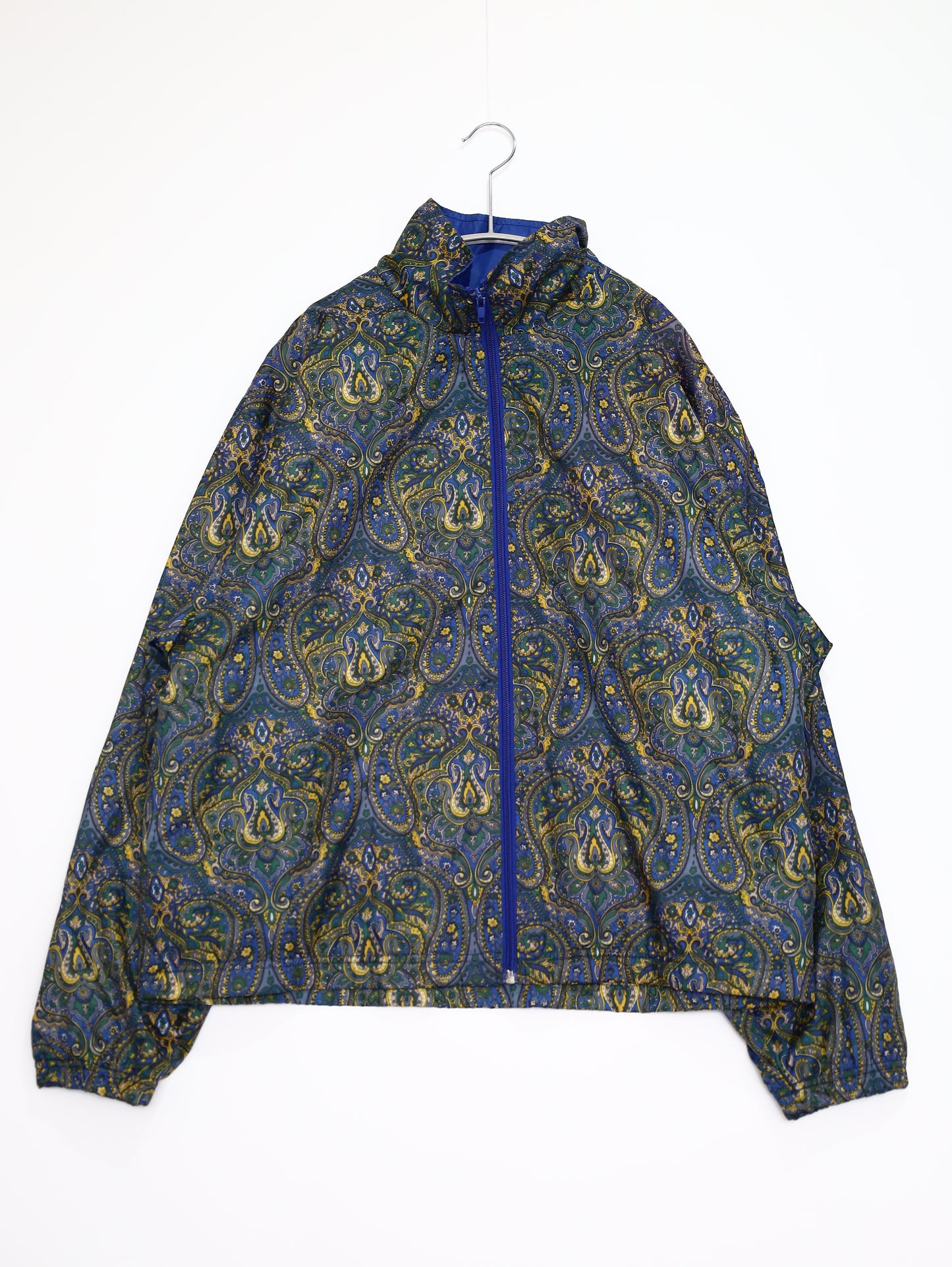 ナイロンジャケット