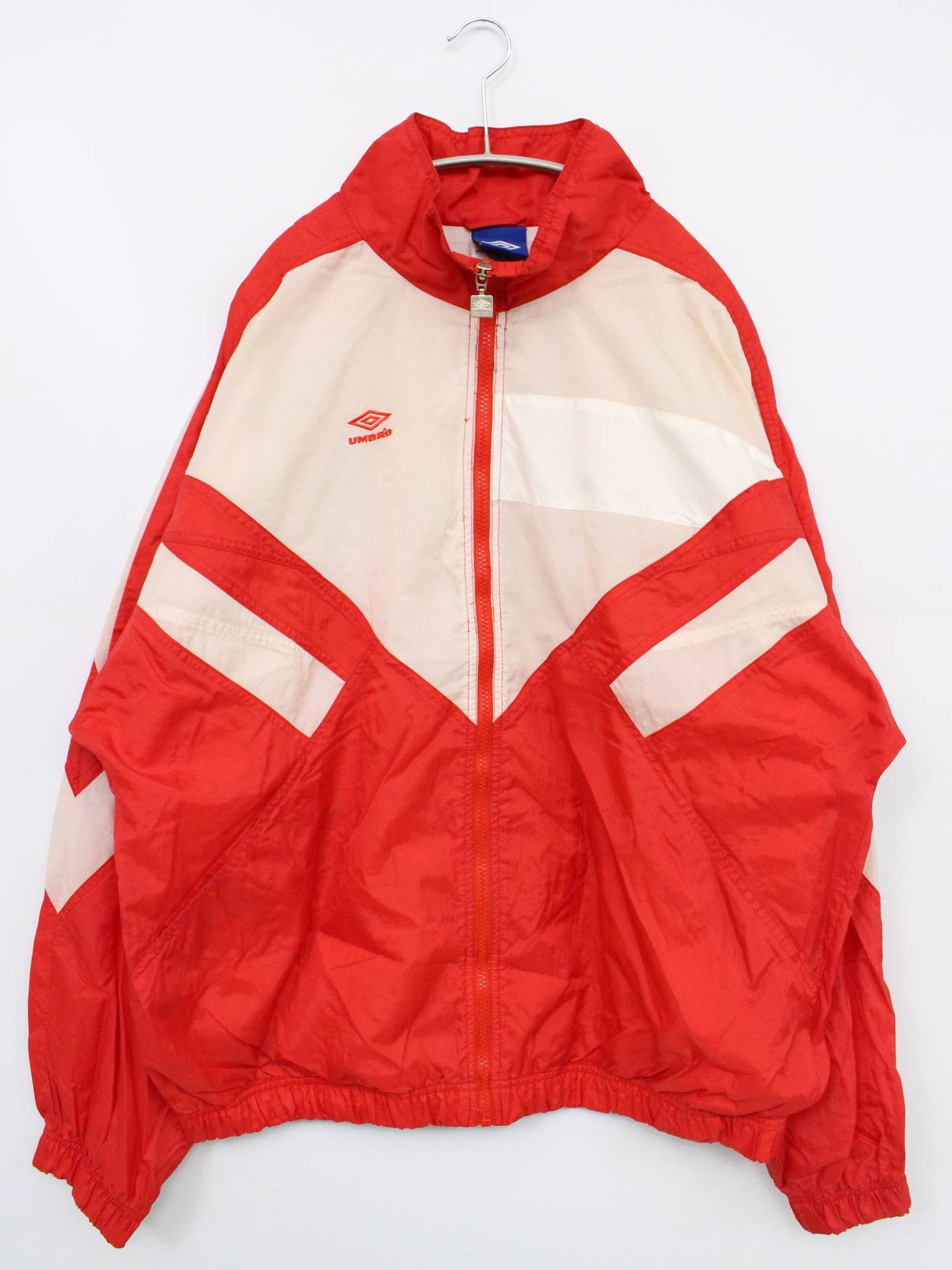 ナイロンジャケット