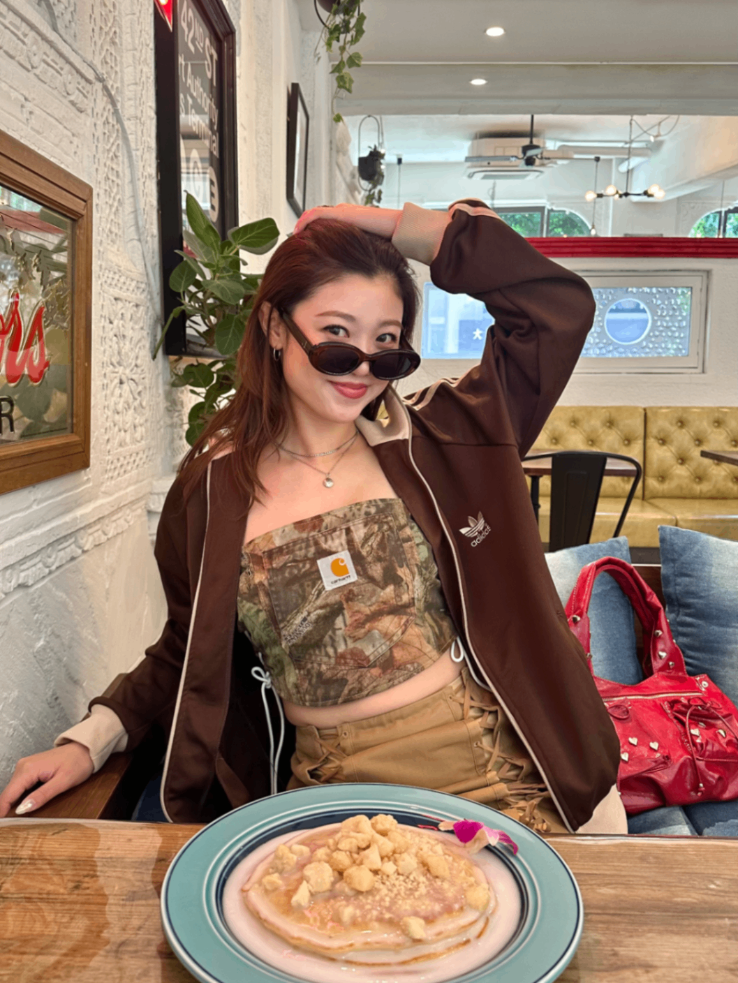 チューブトップ