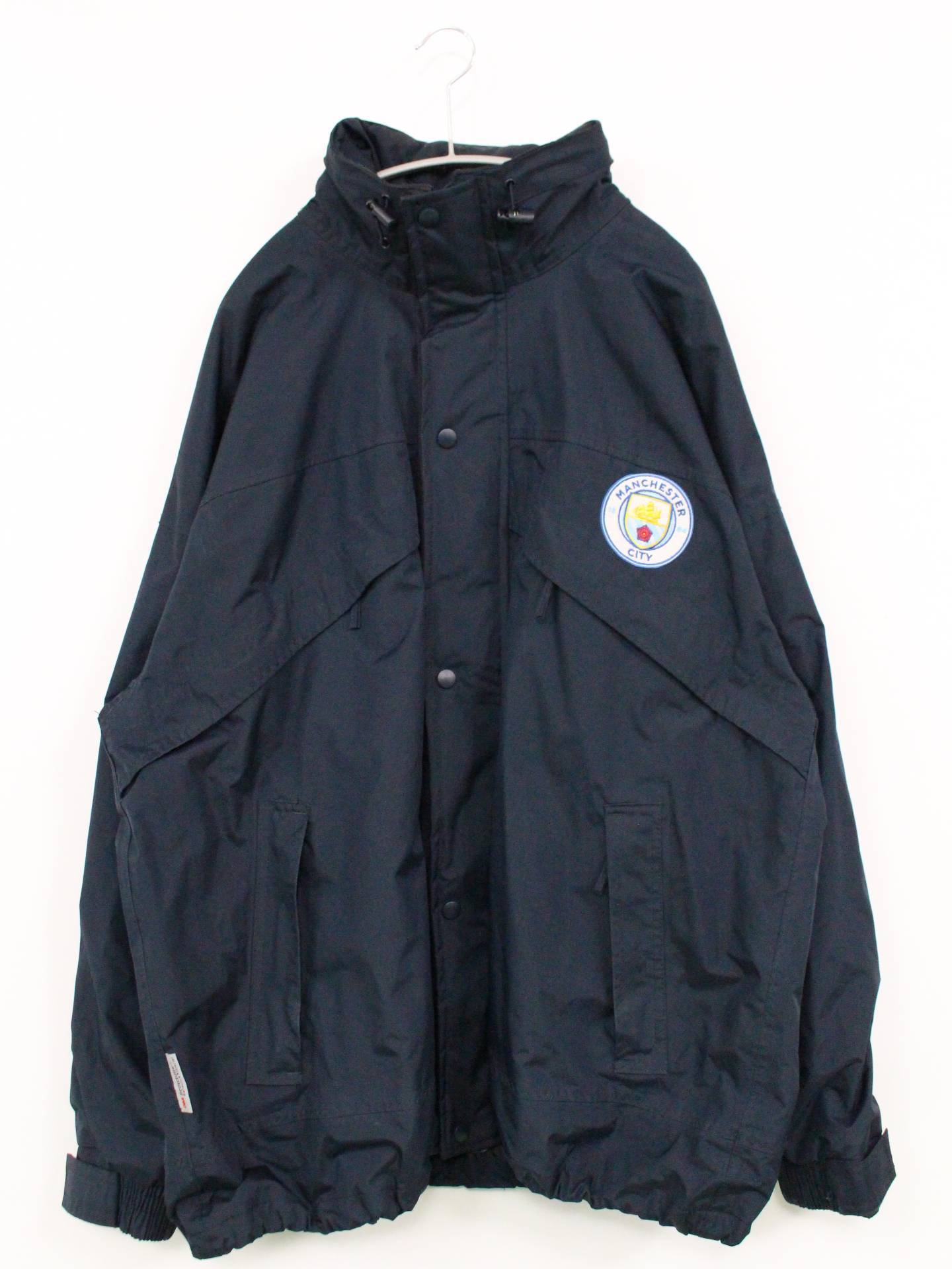 ナイロンジャケット