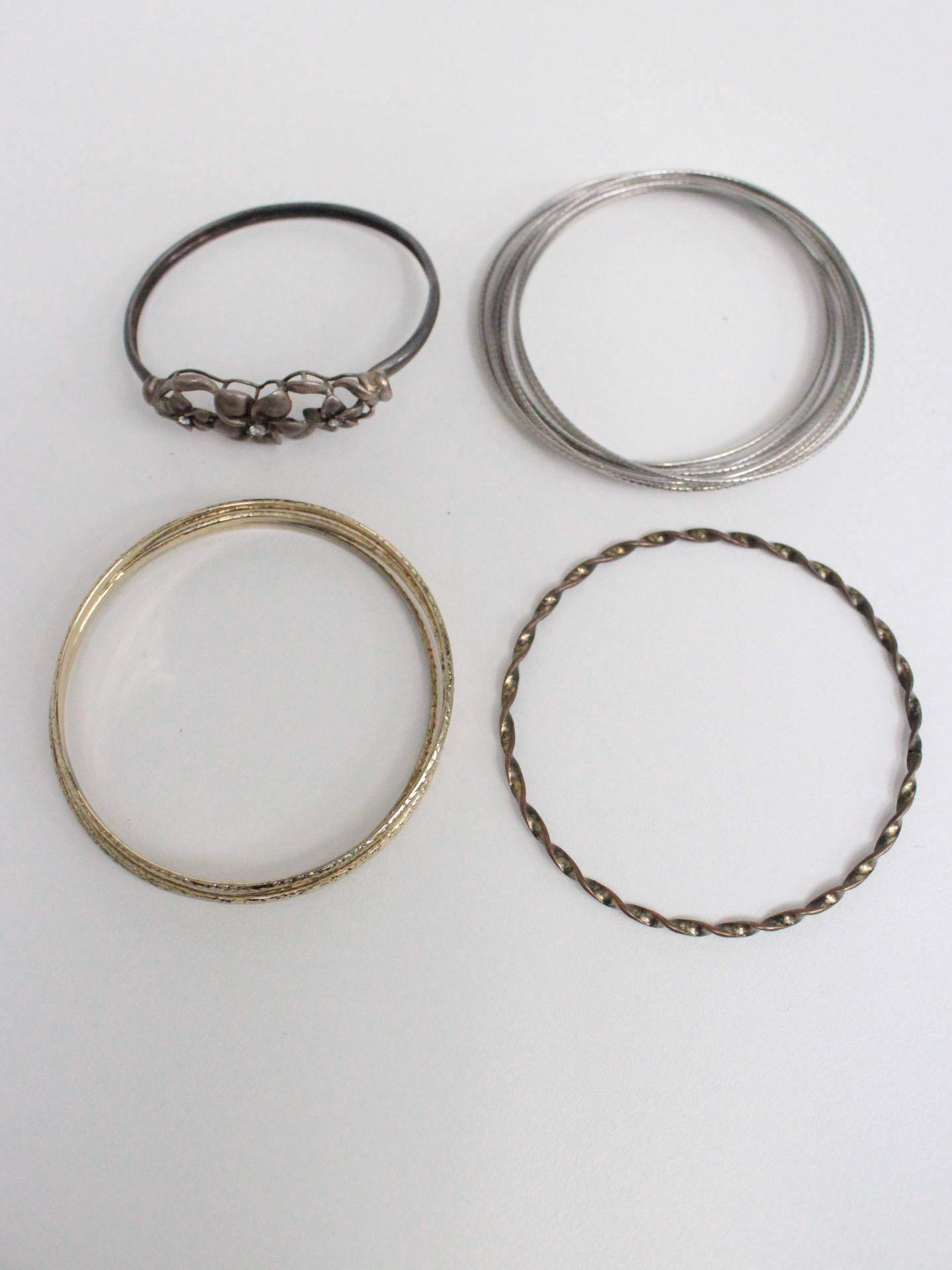 バングル/リストバンド