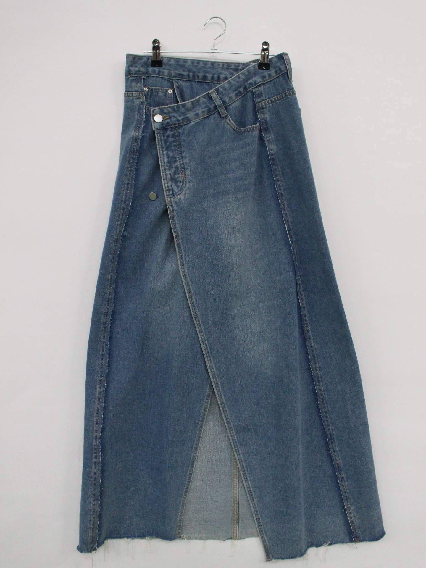 デニムスカート