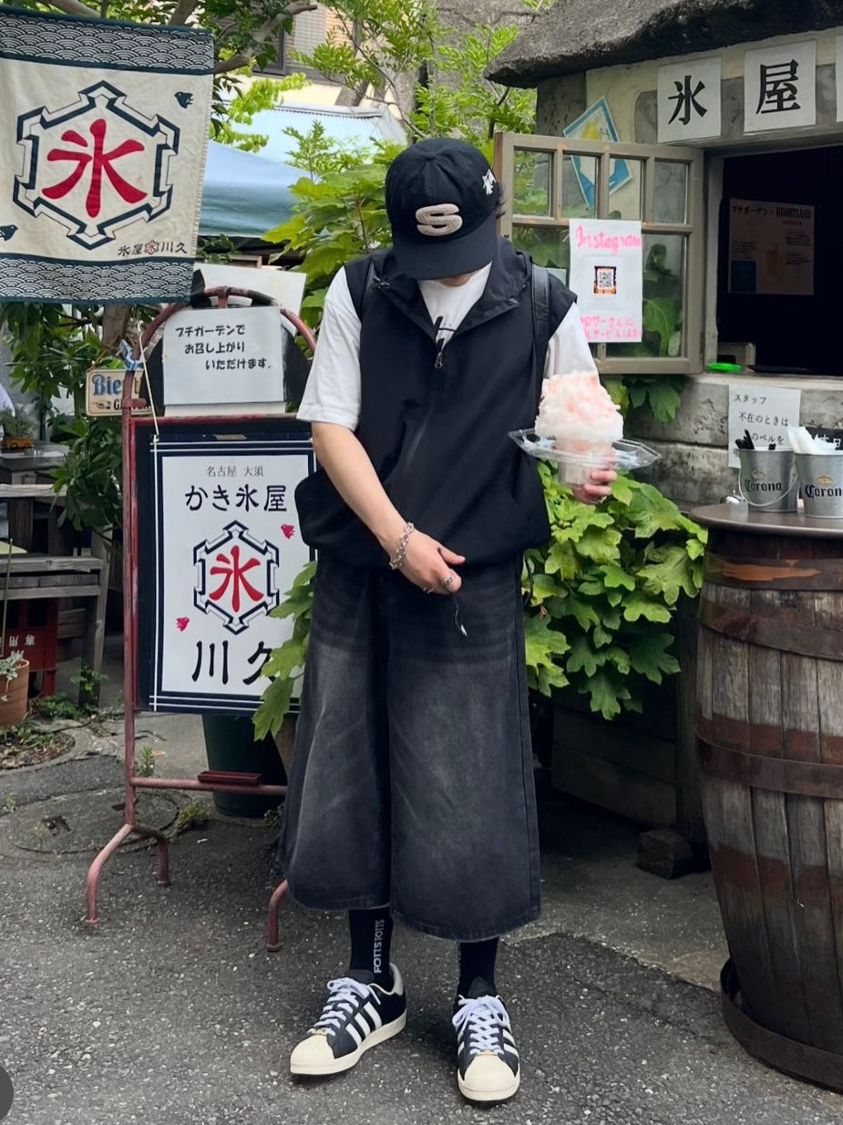 デニムパンツ