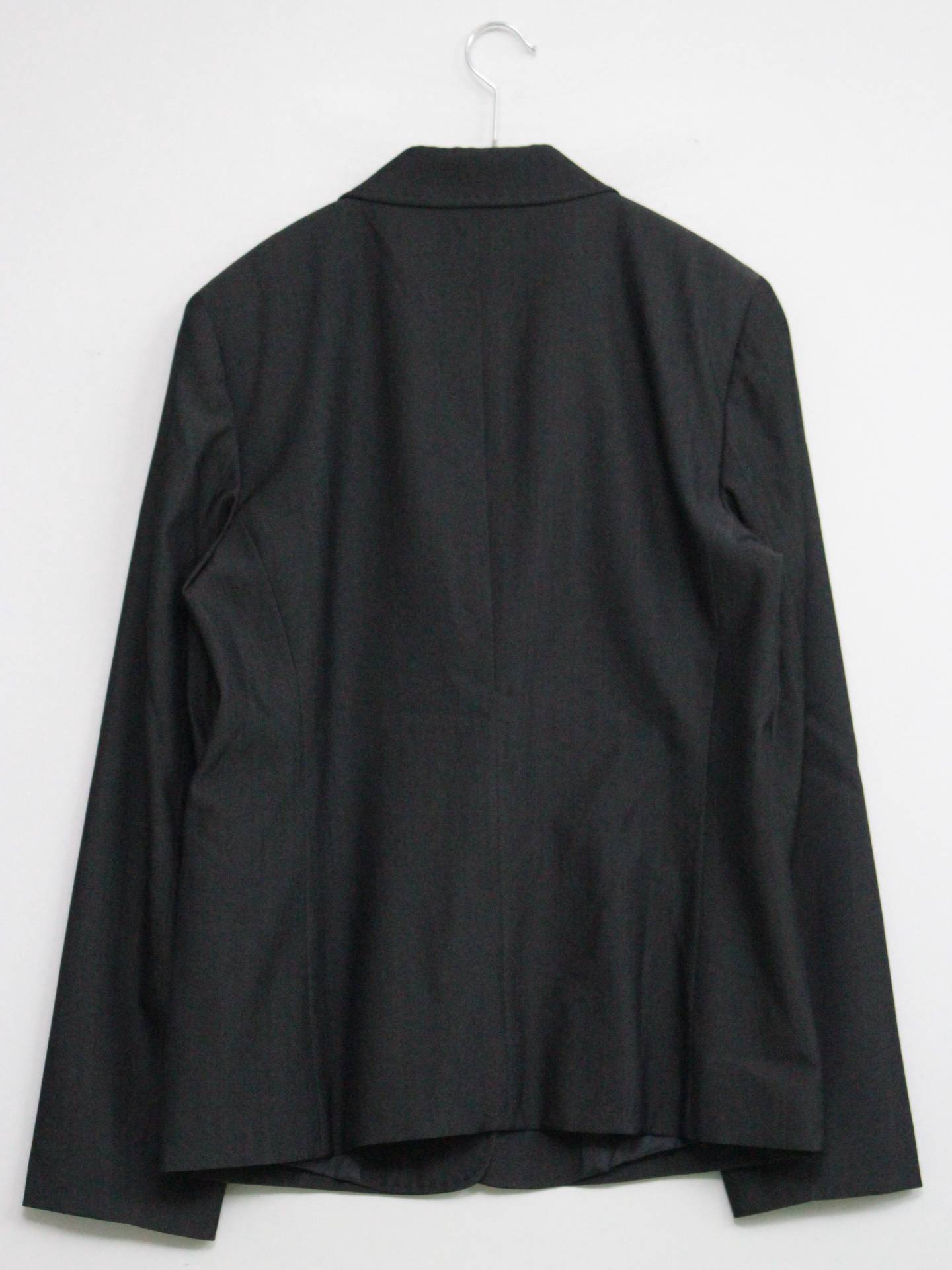 テーラードジャケット