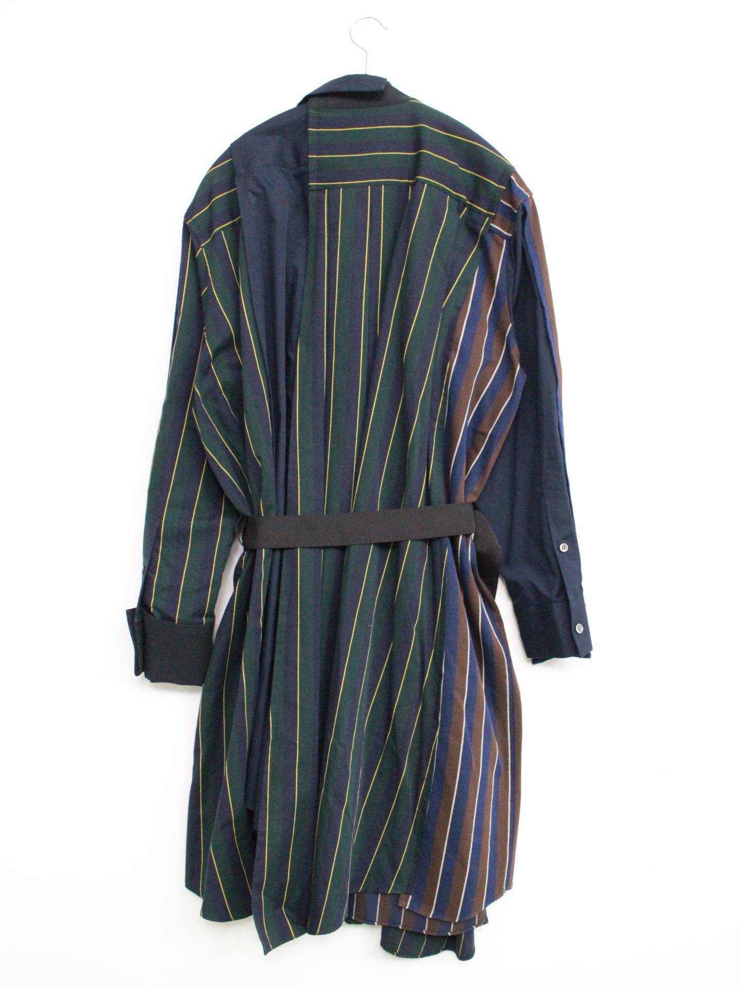 シャツワンピース