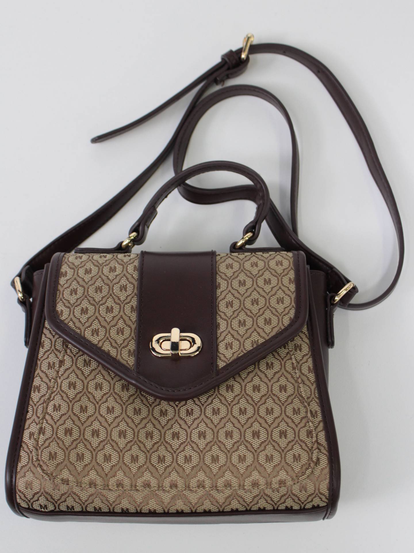 ショルダーバッグ