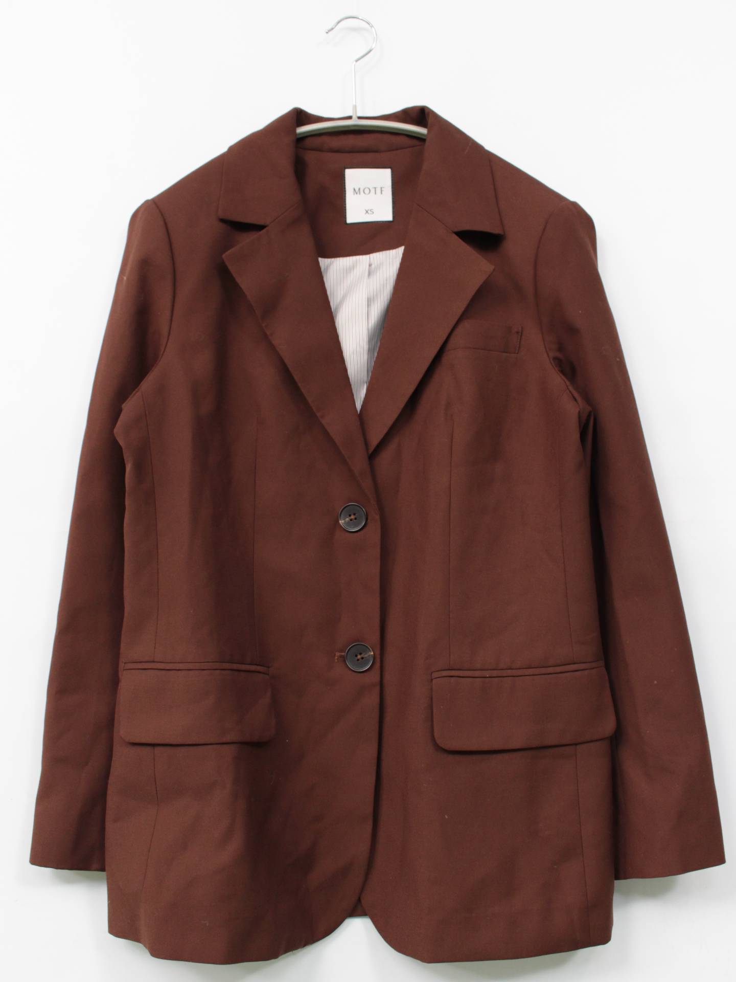 テーラードジャケット