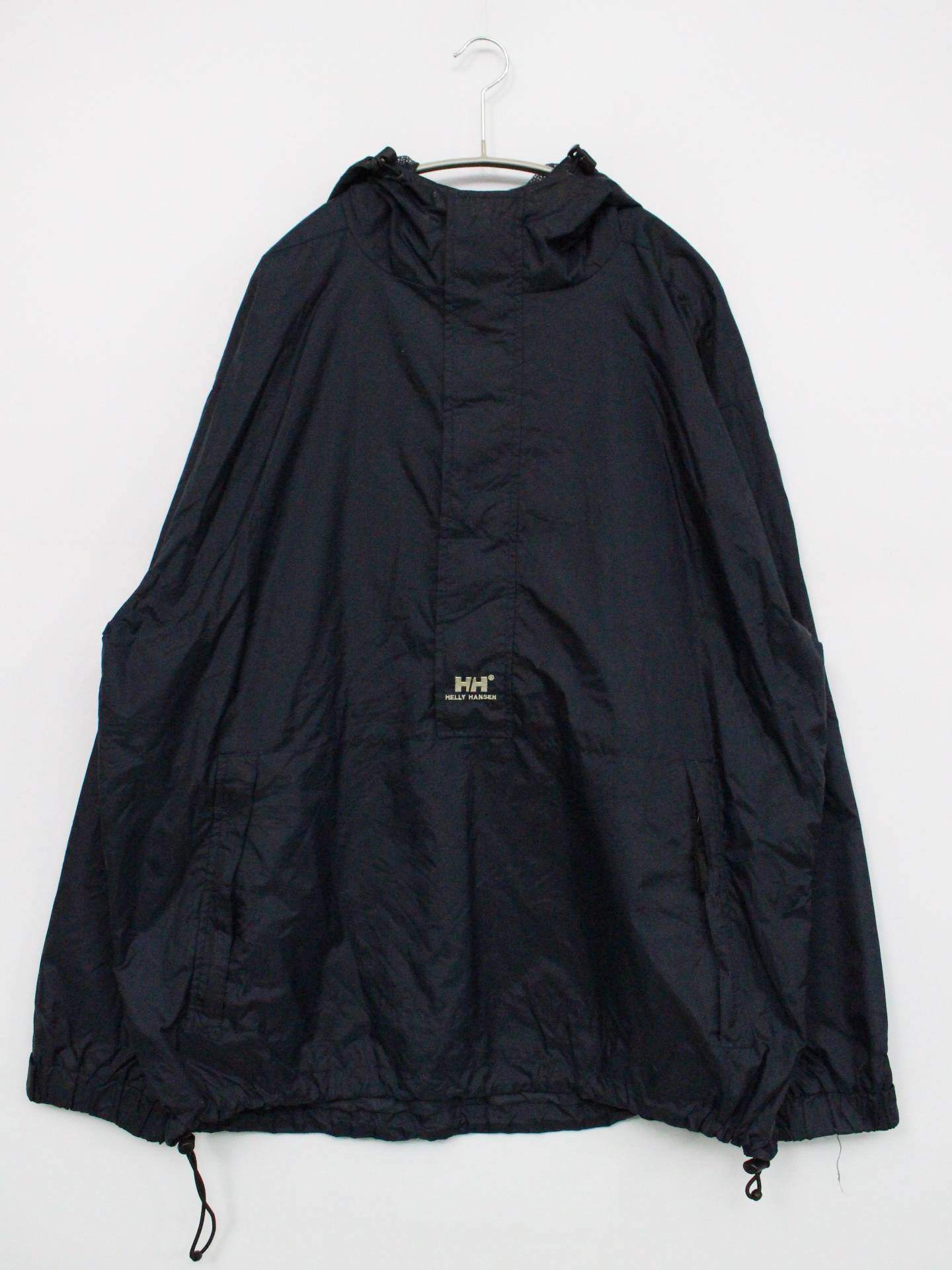 ナイロンジャケット