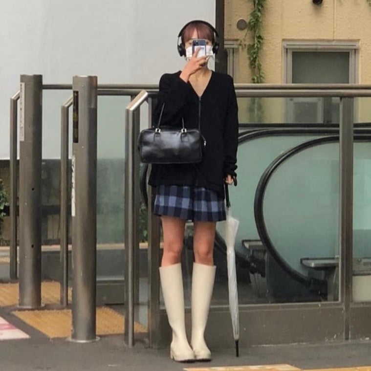 ニットカーディガン