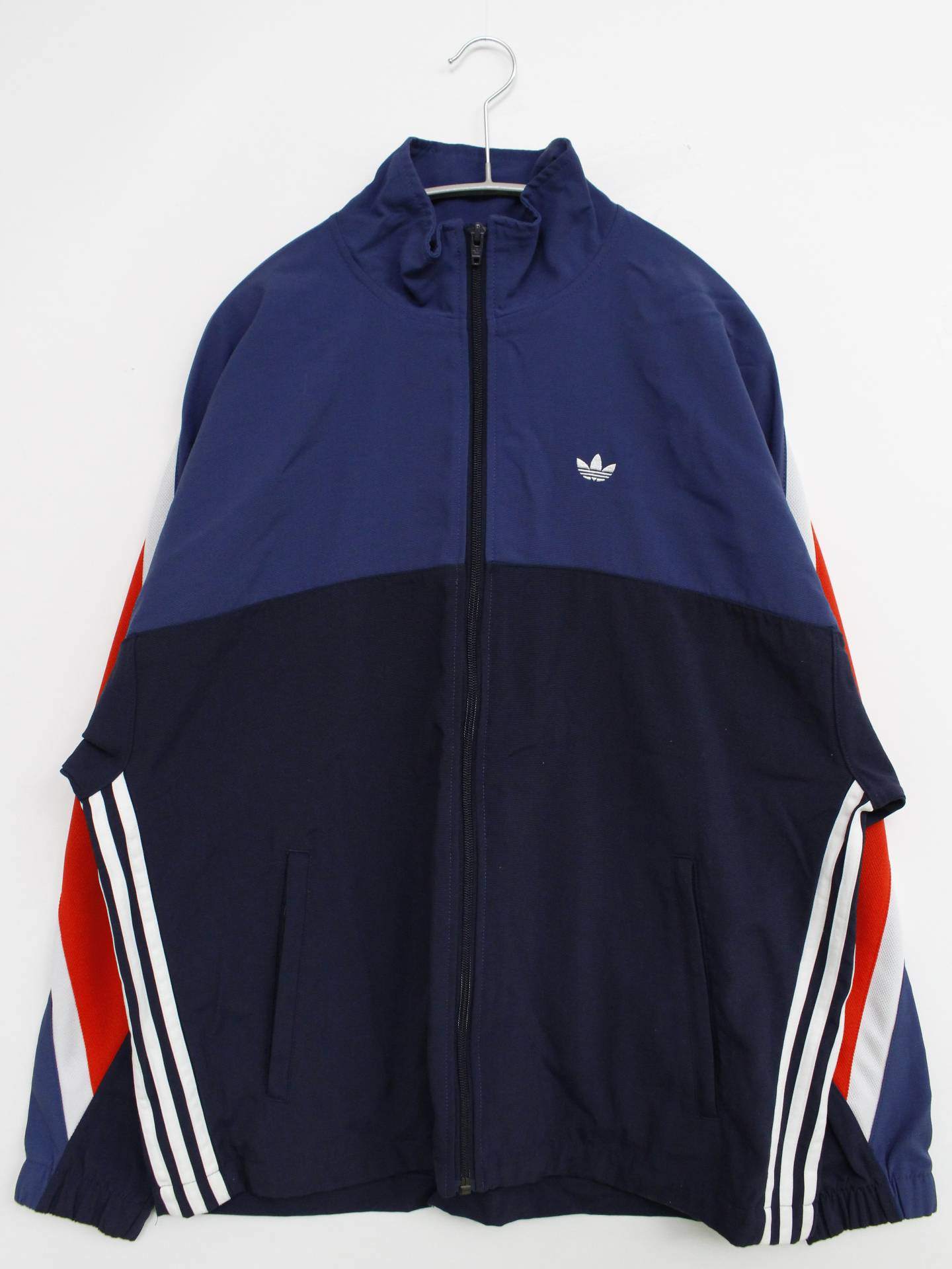 ナイロンジャケット