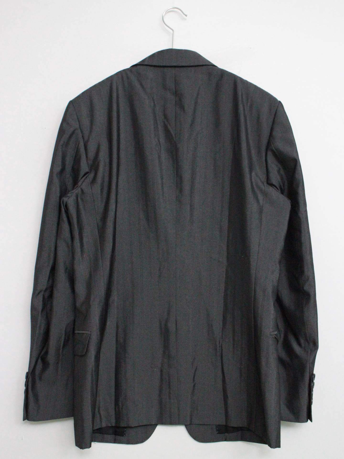 テーラードジャケット