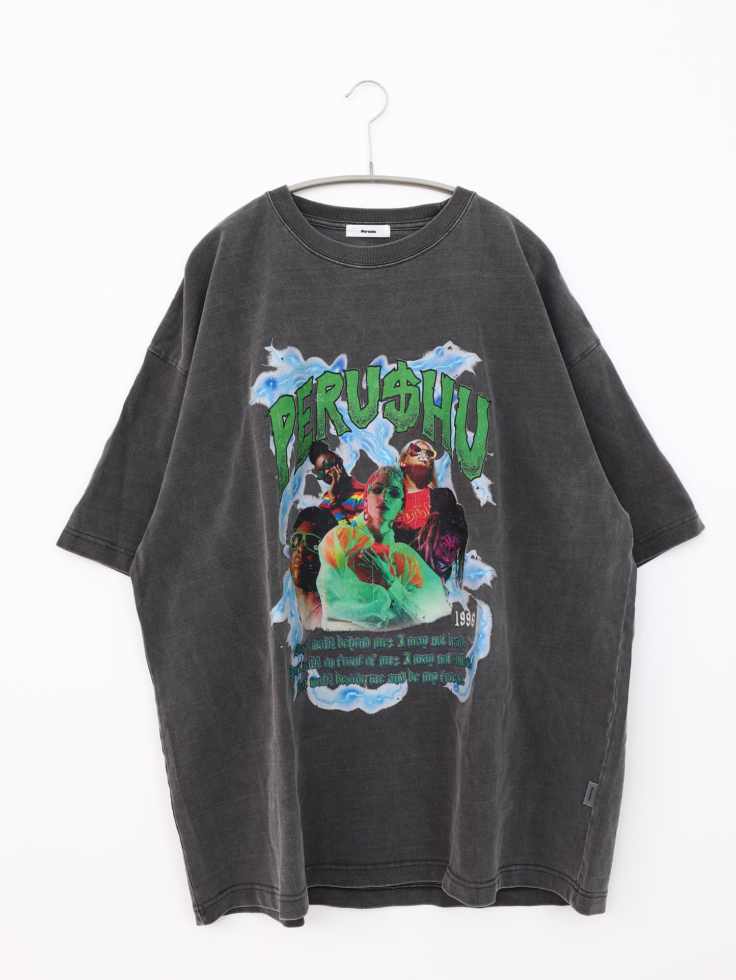 Tシャツ