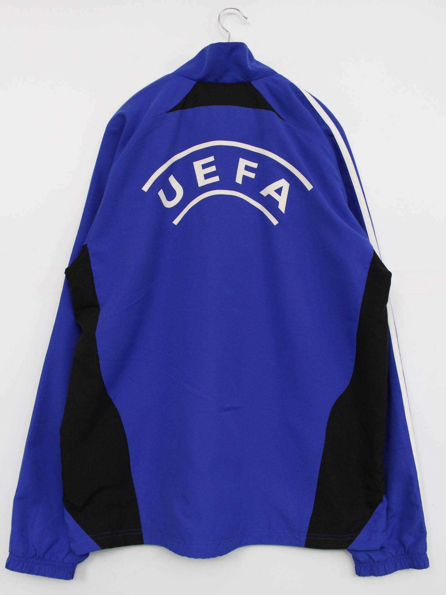 ナイロンジャケット