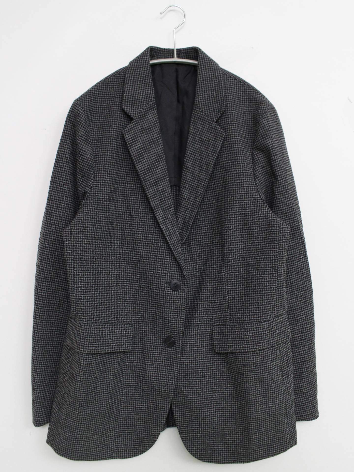 テーラードジャケット