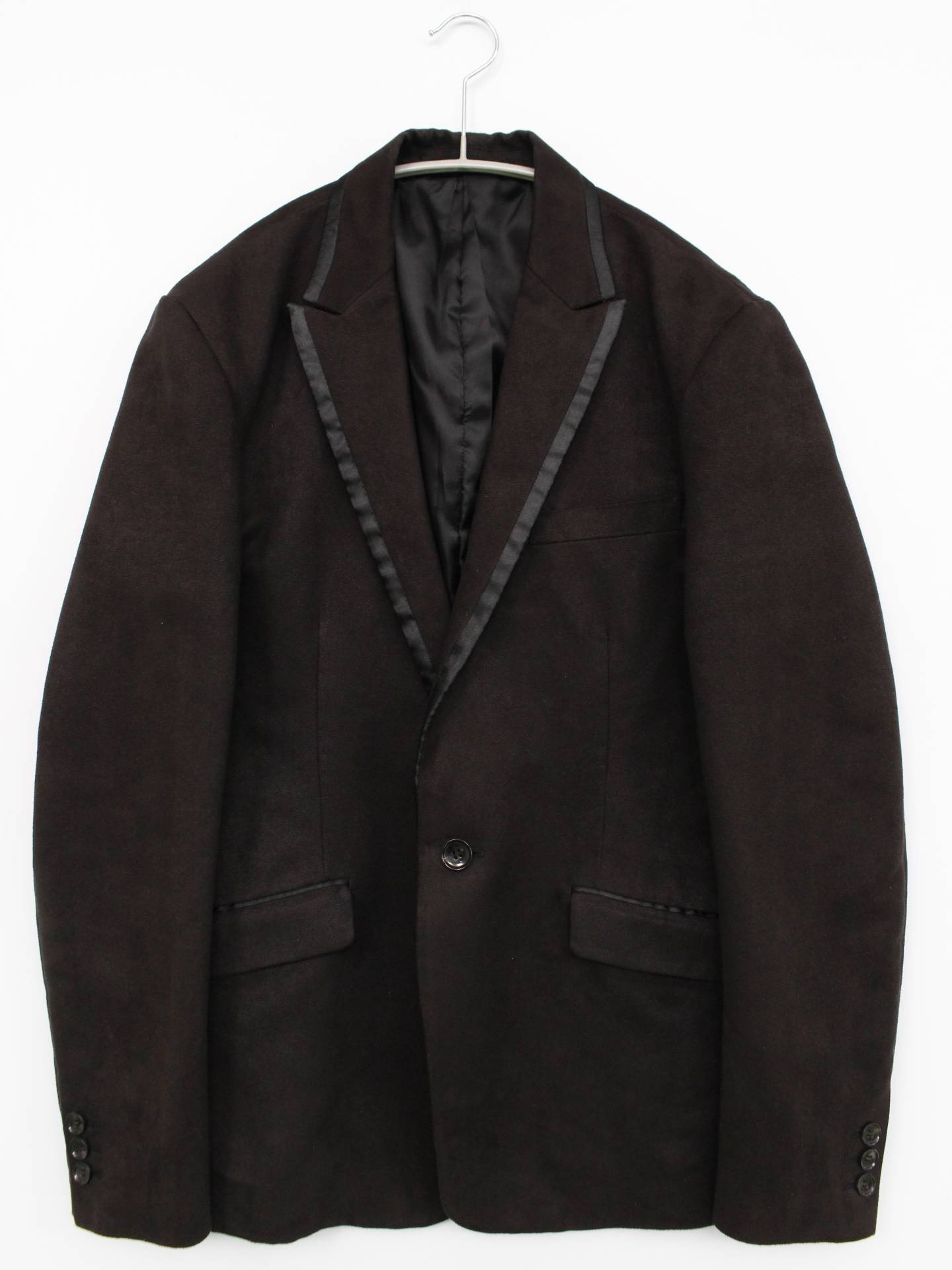 テーラードジャケット