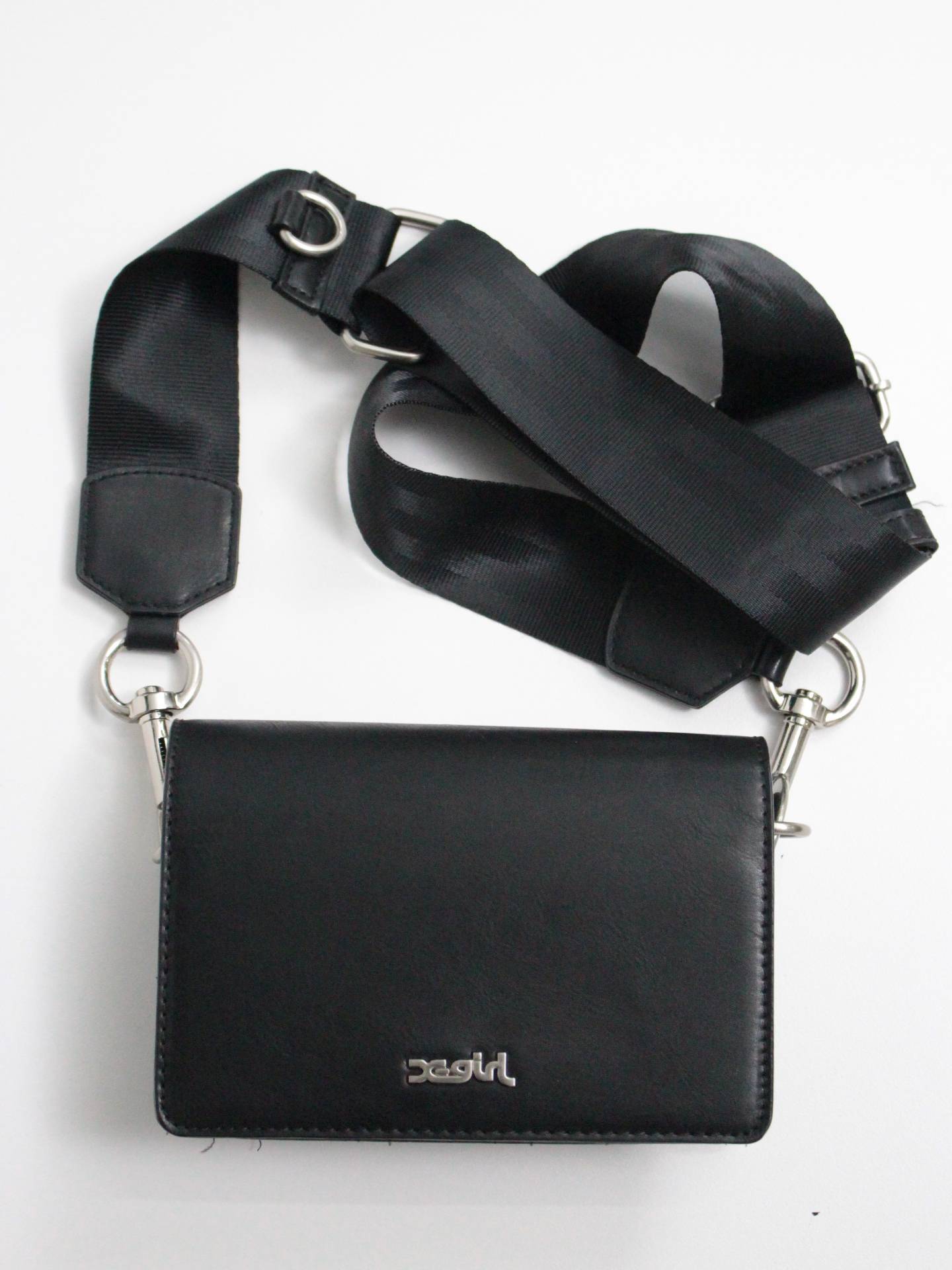 ショルダーバッグ