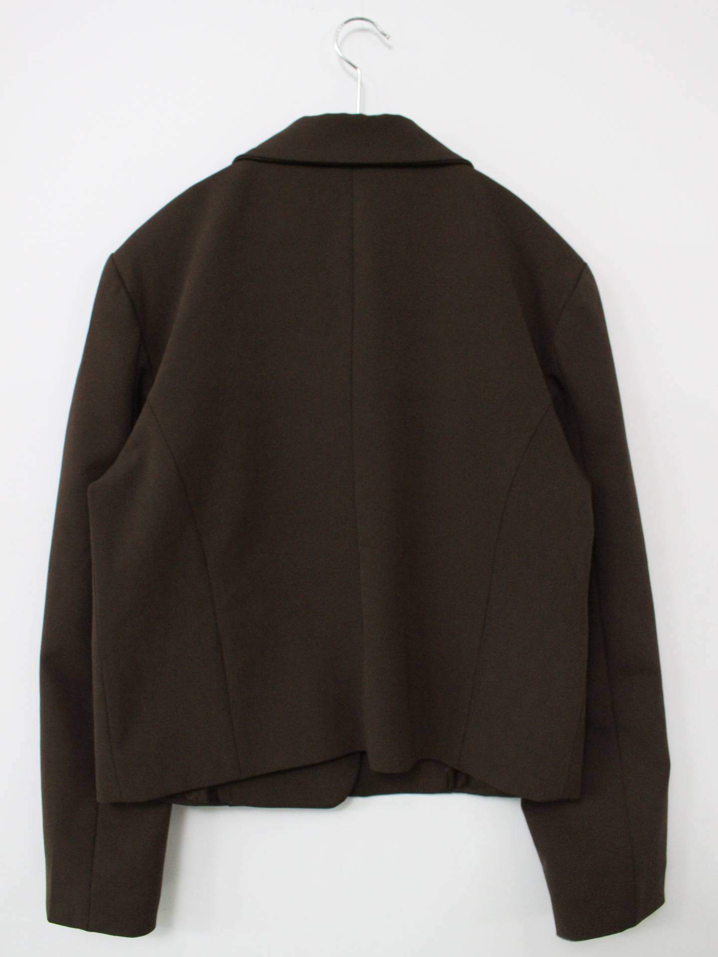 テーラードジャケット