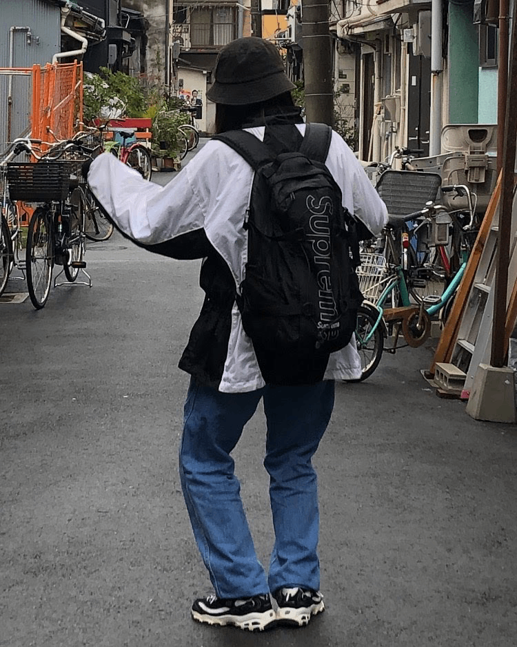 ナイロンジャケット